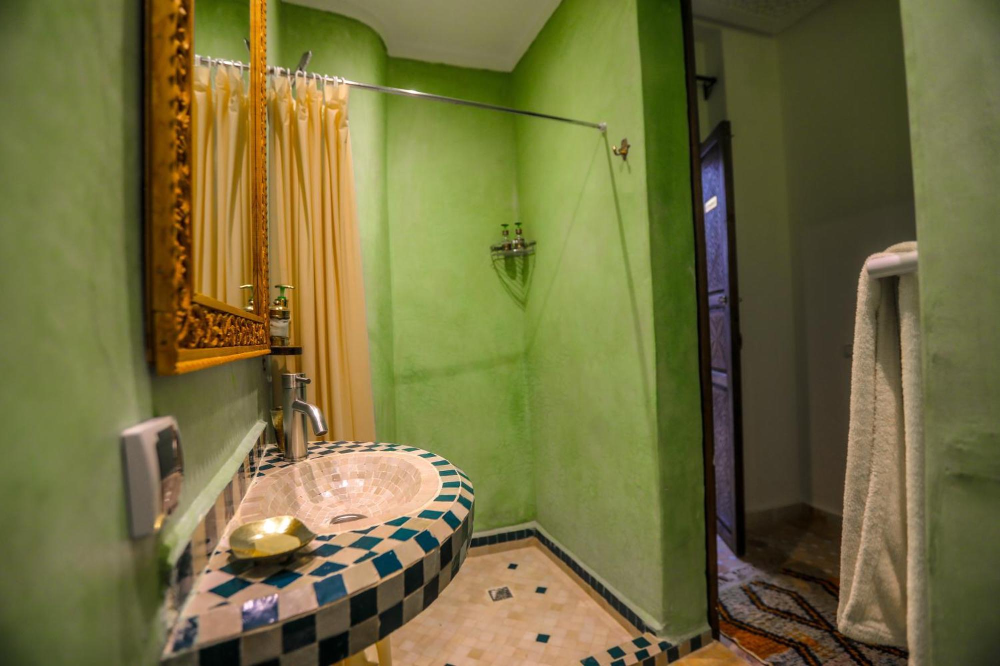 Beni Sidel Guest house