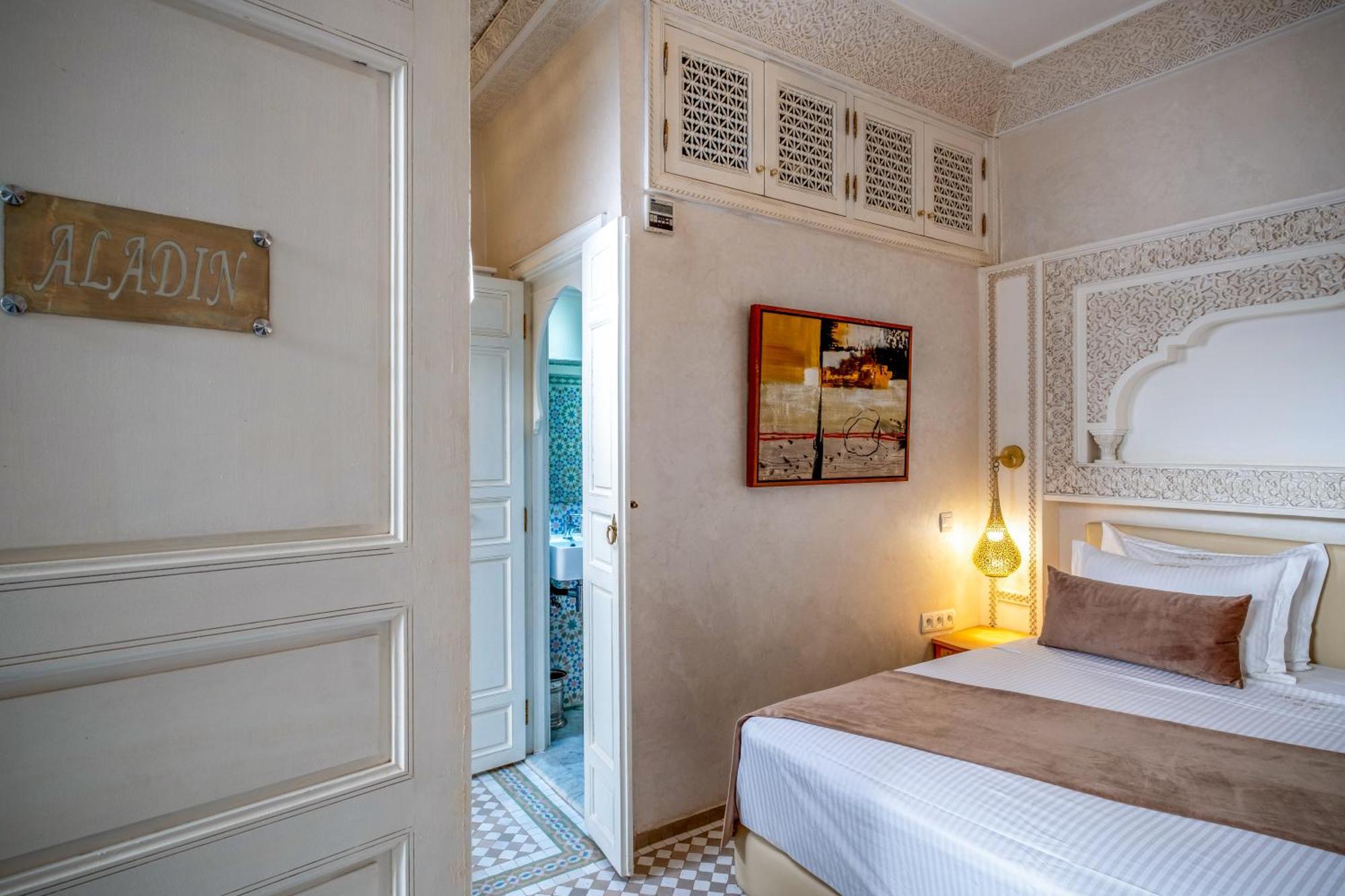 Glatt K * Marrakesh