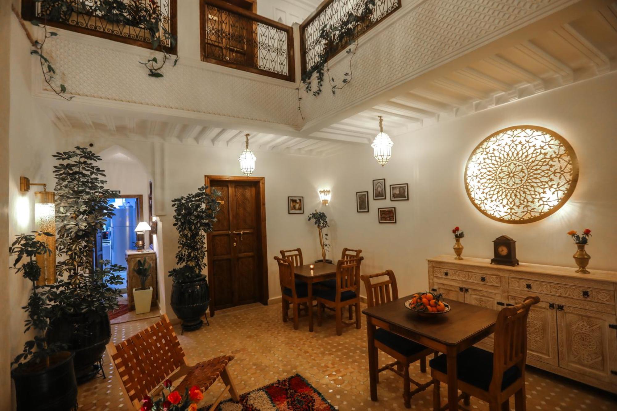 Beni Sidel Guest house *