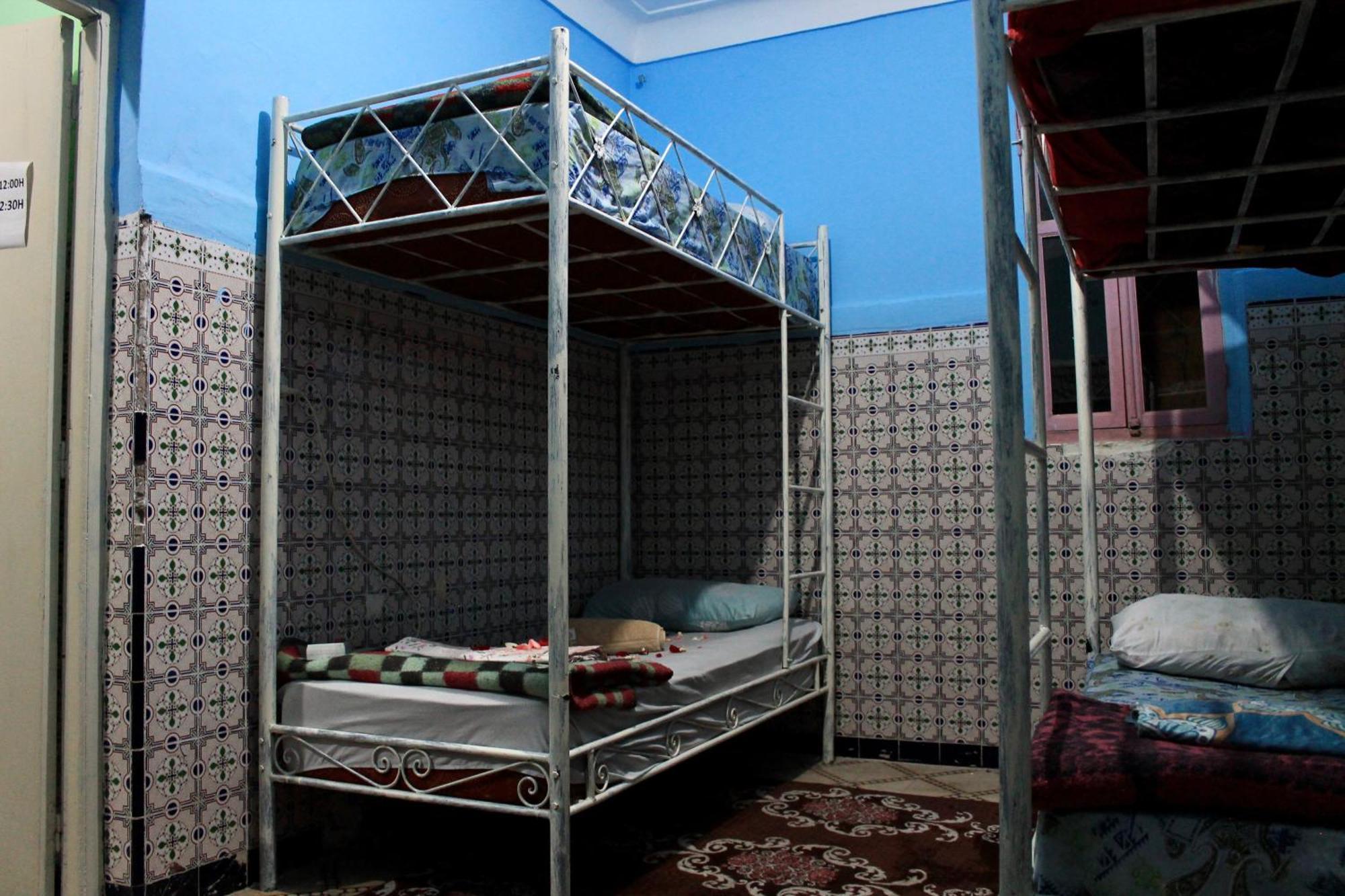 Kif Kif Annex Hostel *