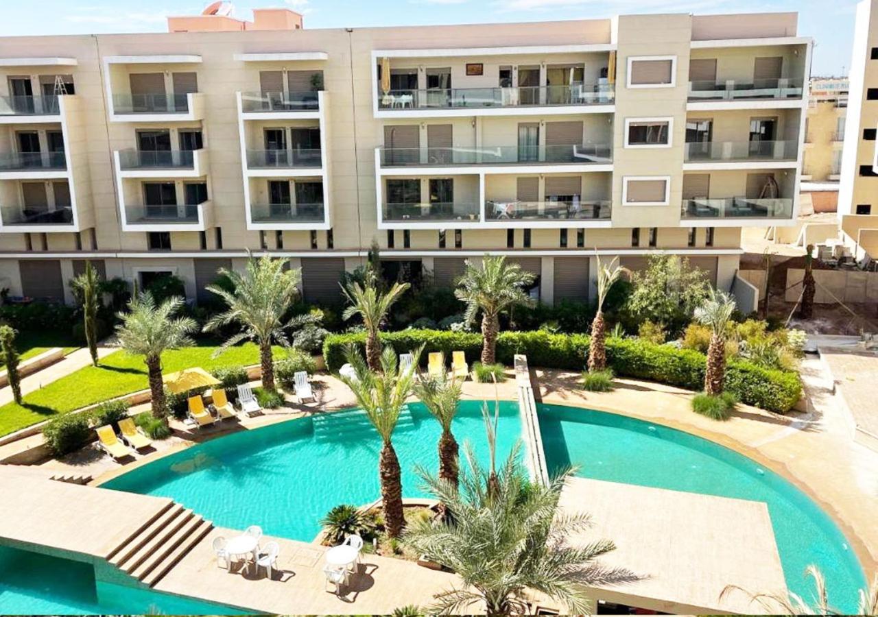 Pearl Garden 69 Apartment *