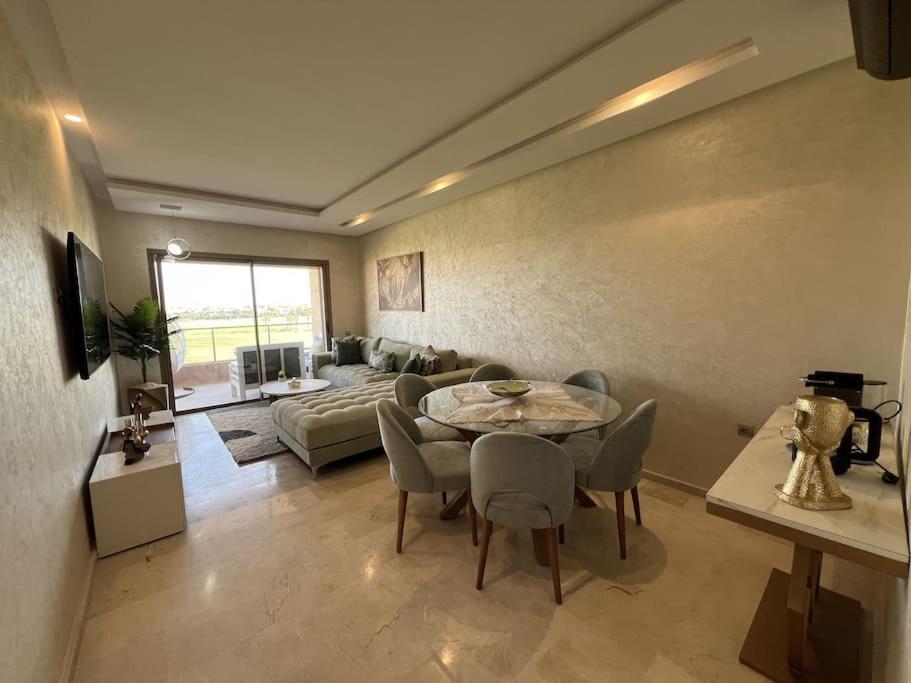 De Luxe En Plein Golf Prestigia Apartment