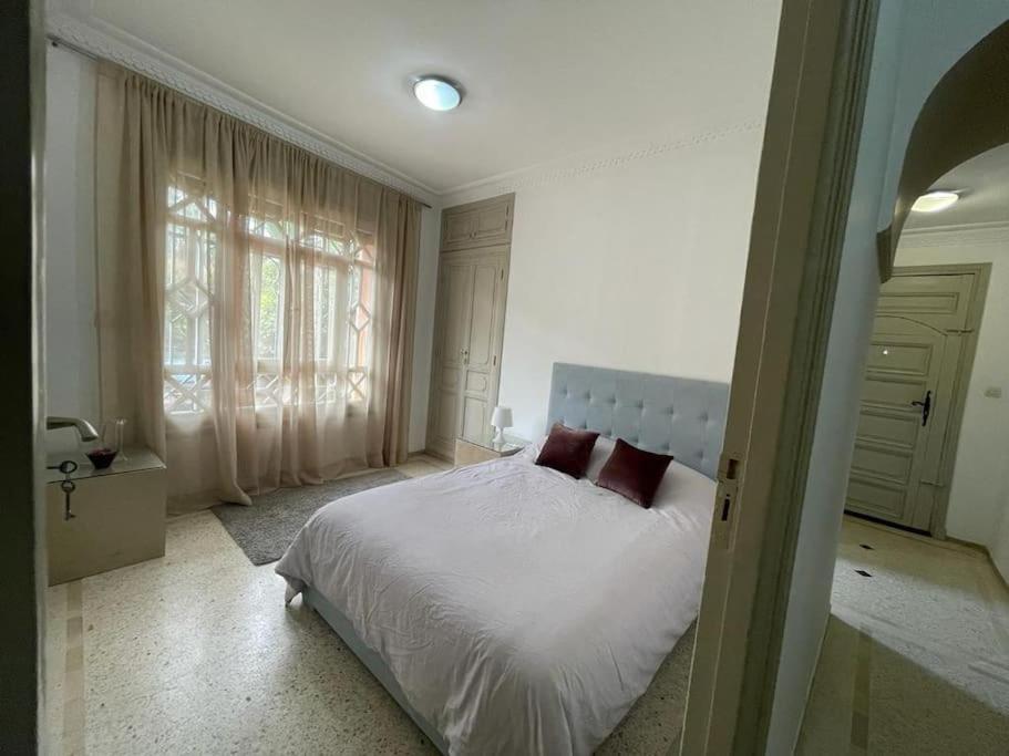 Ideal Location In The Heart Of Lhivernage Apartment