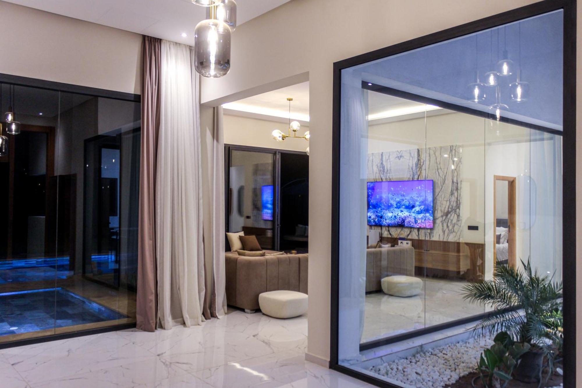 Where Luxury Meets Marrakech & Private Pool Villa *