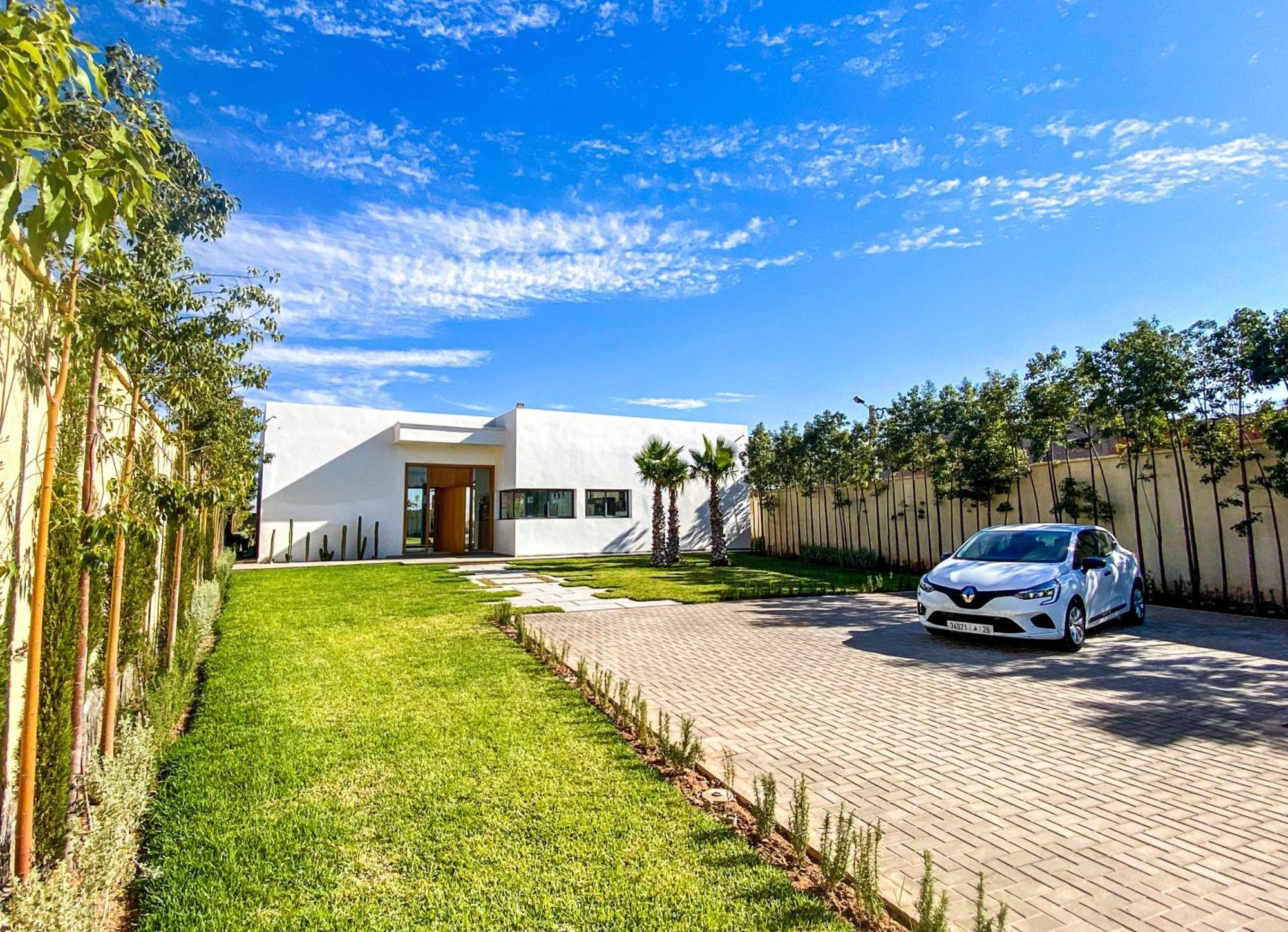 Where Luxury Meets Marrakech & Private Pool *