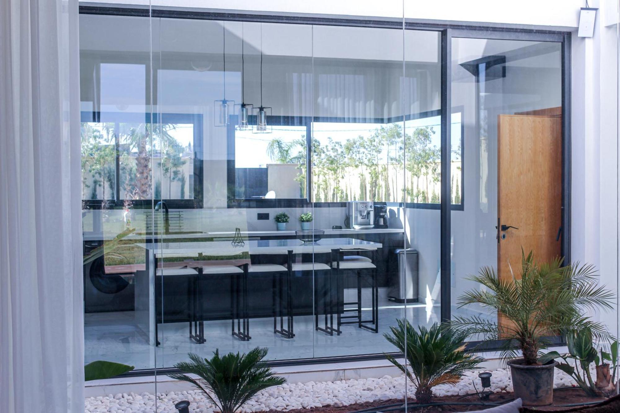 Where Luxury Meets Marrakech & Private Pool Villa *