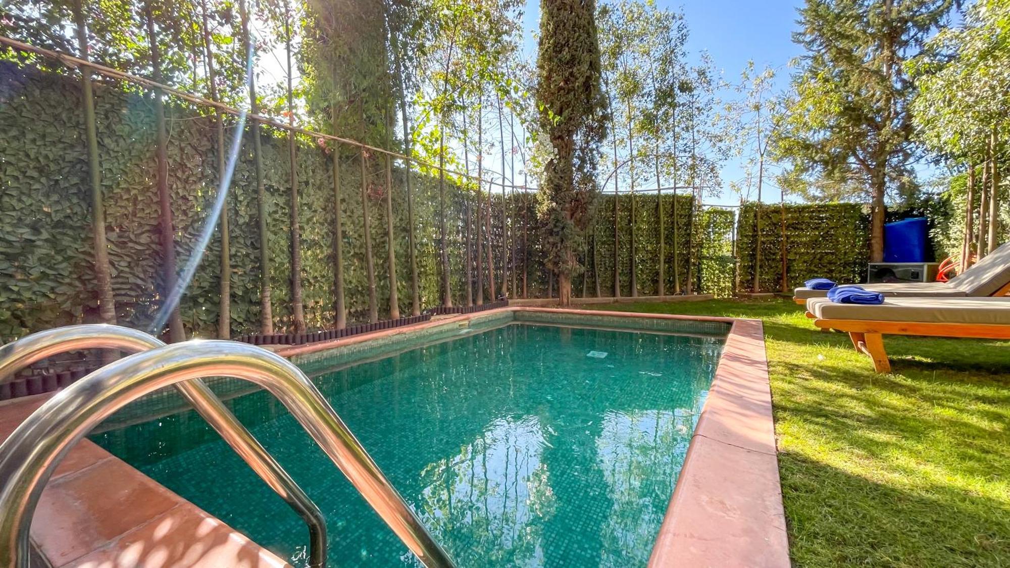 Atlas Piscine Chauffee A Marrakech Marrakesh