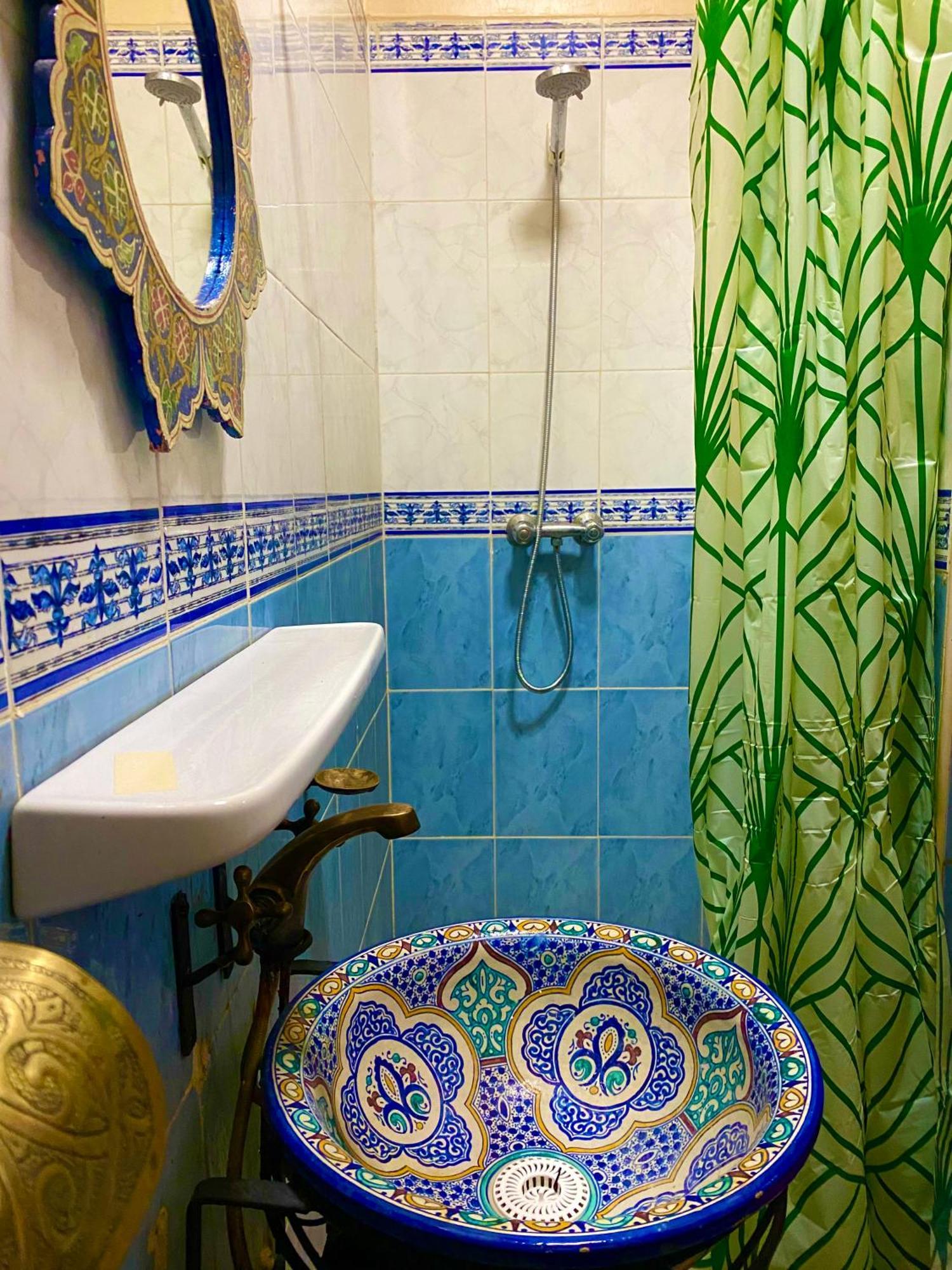 Nezha Avec Jacuzzi Et 3 Piscines Au Coeur De