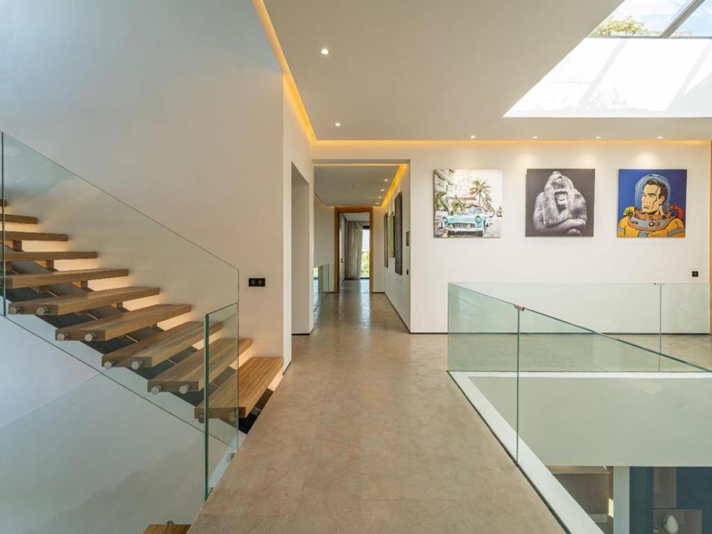 Palais Luxueux Eden Palm Villa *