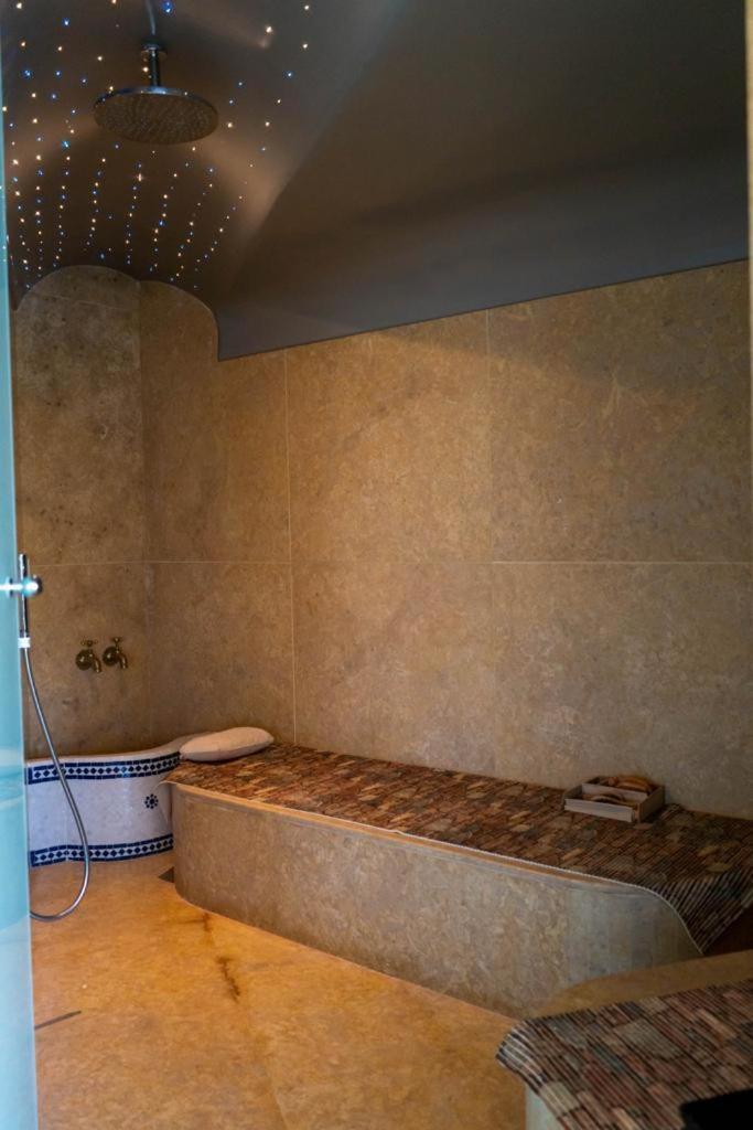 Palais Luxueux Eden Palm Villa