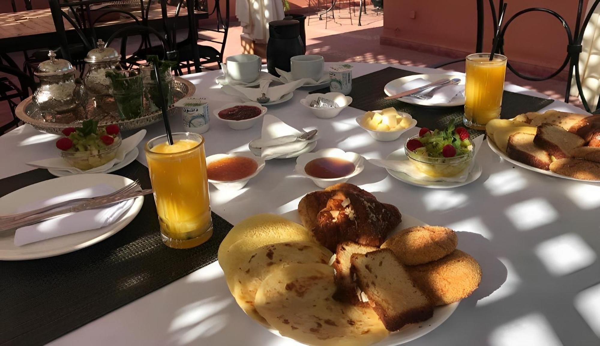 Iklil (adults Only) 4*