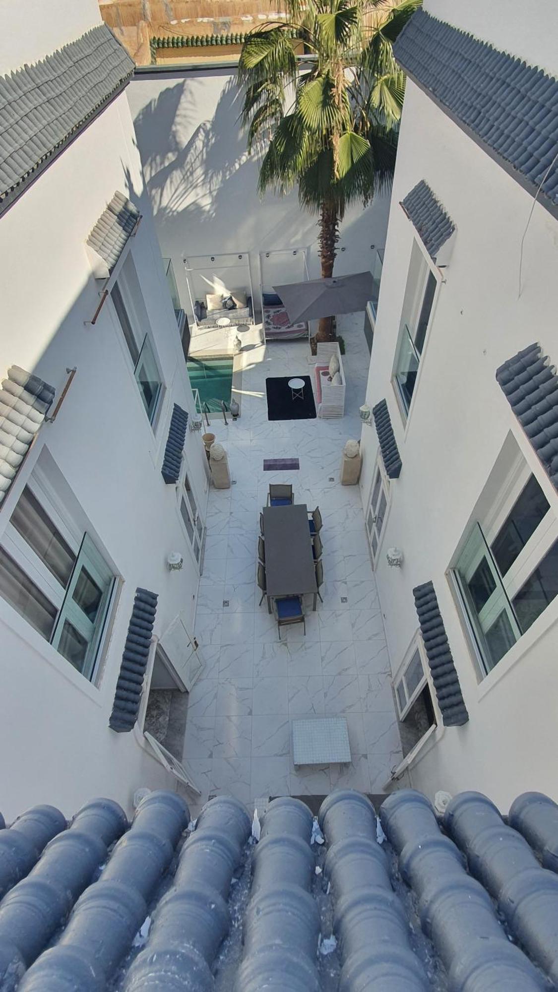 Riad-283 - 5 Chambres Avec Piscine - Marrakech Bed & Breakfast Marrakesh