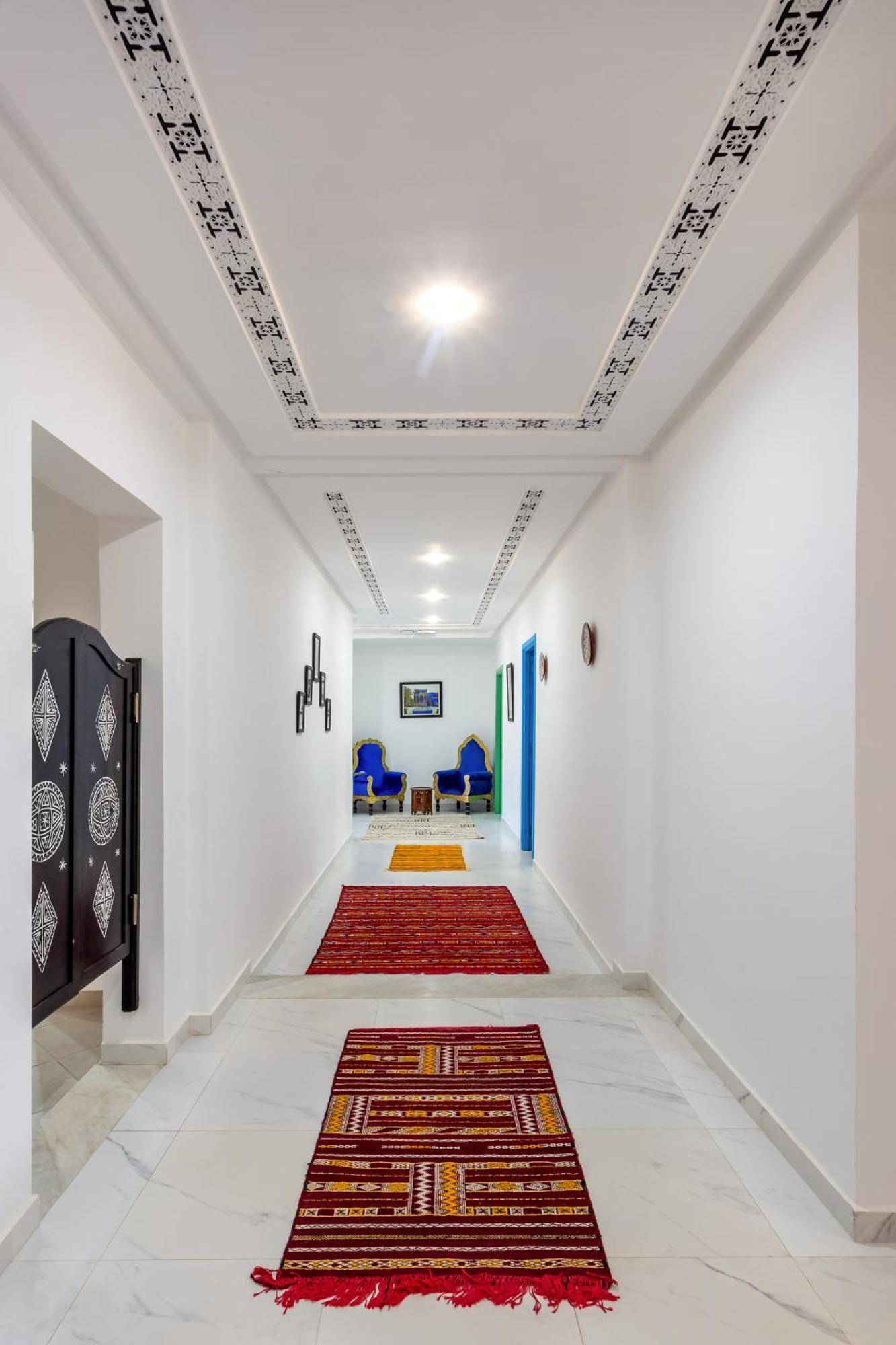 Leila Villa