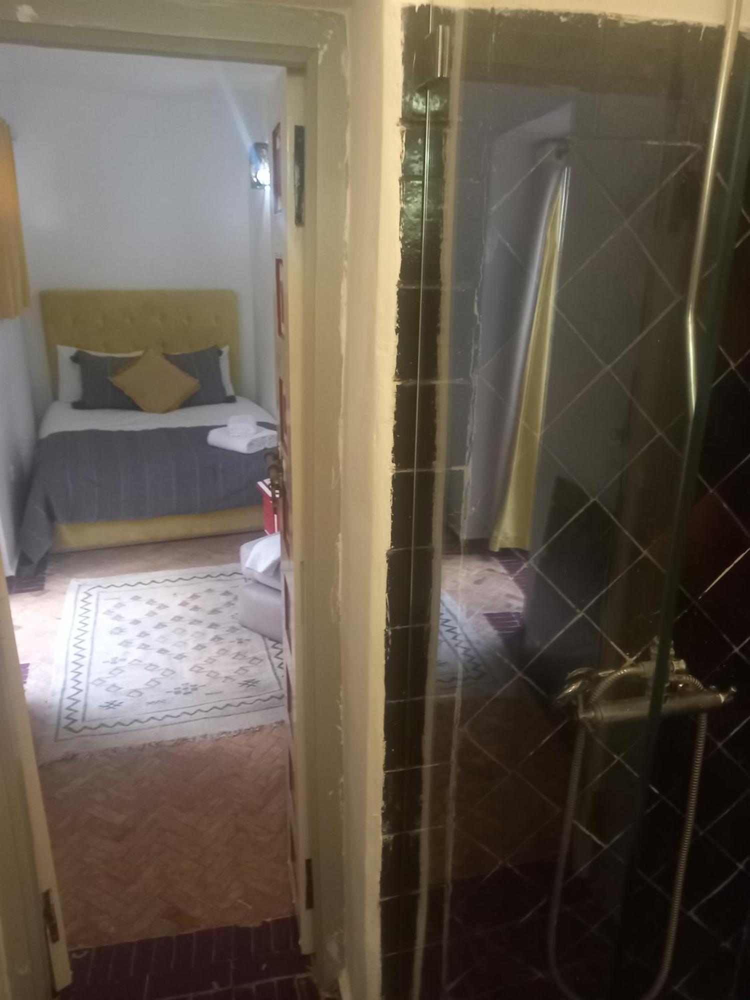 Les Jardins Des Lilas Riad