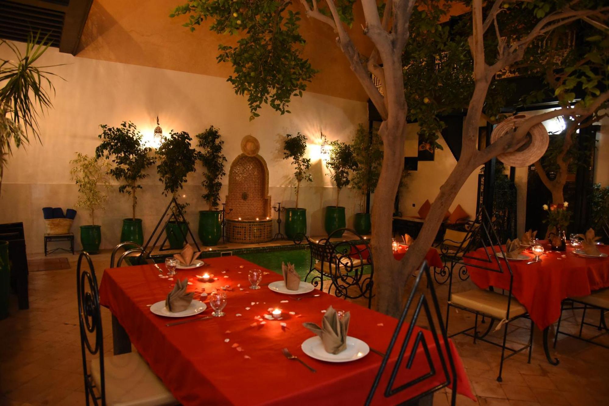 Du Petit Riad 4*