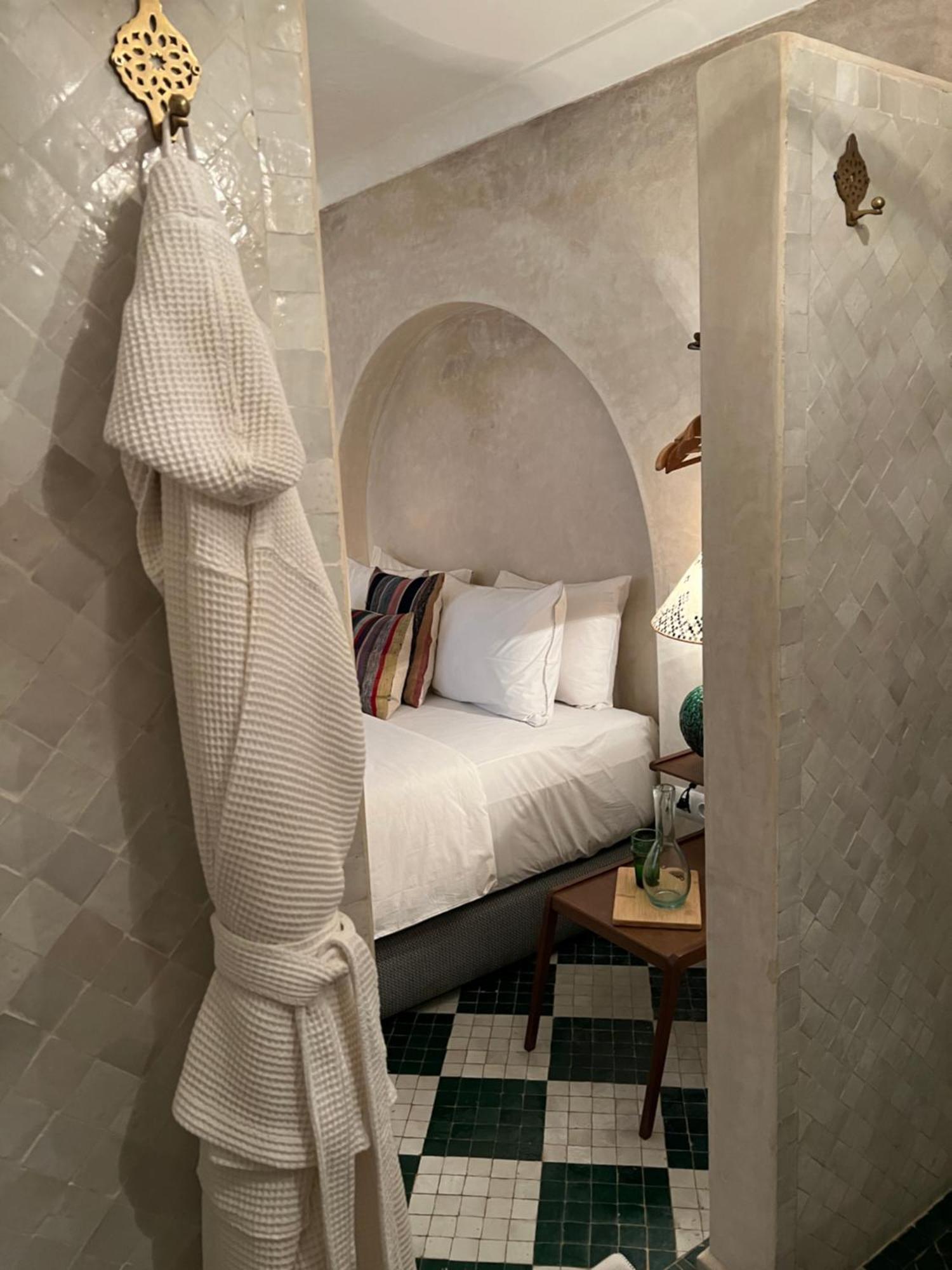 Alena * Marrakesh