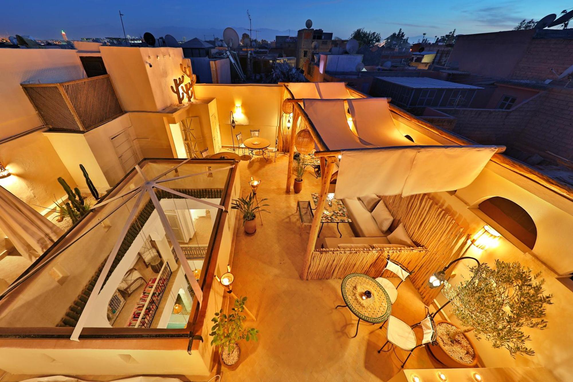 Al Badia 4*
