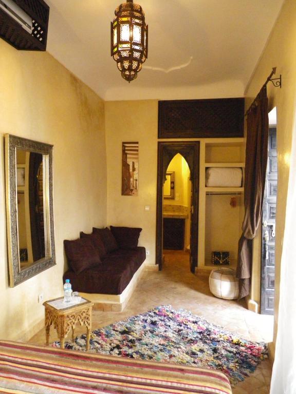 Sharmance Riad