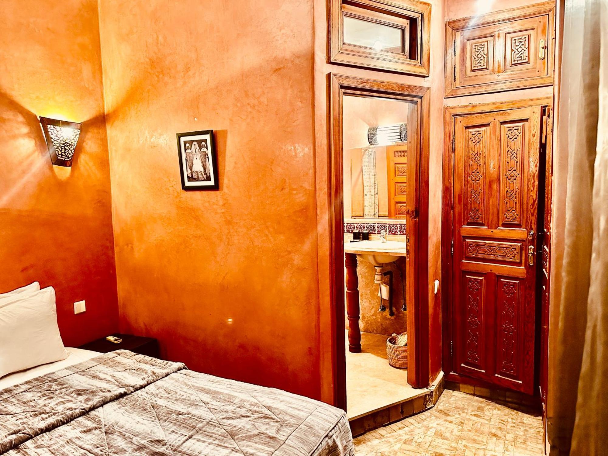 Radia Riad 3*