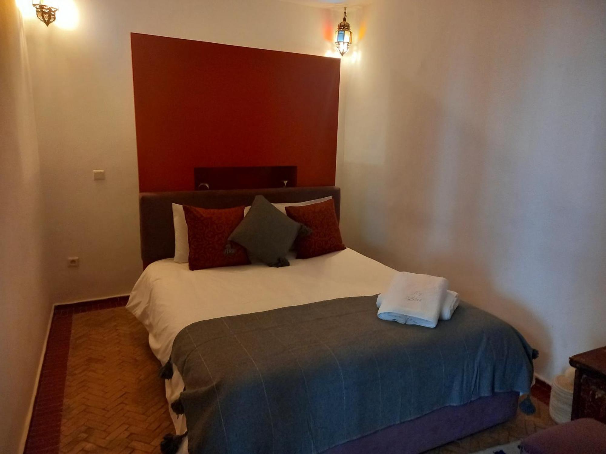 Riad Les Jardins Des Lilas 3*