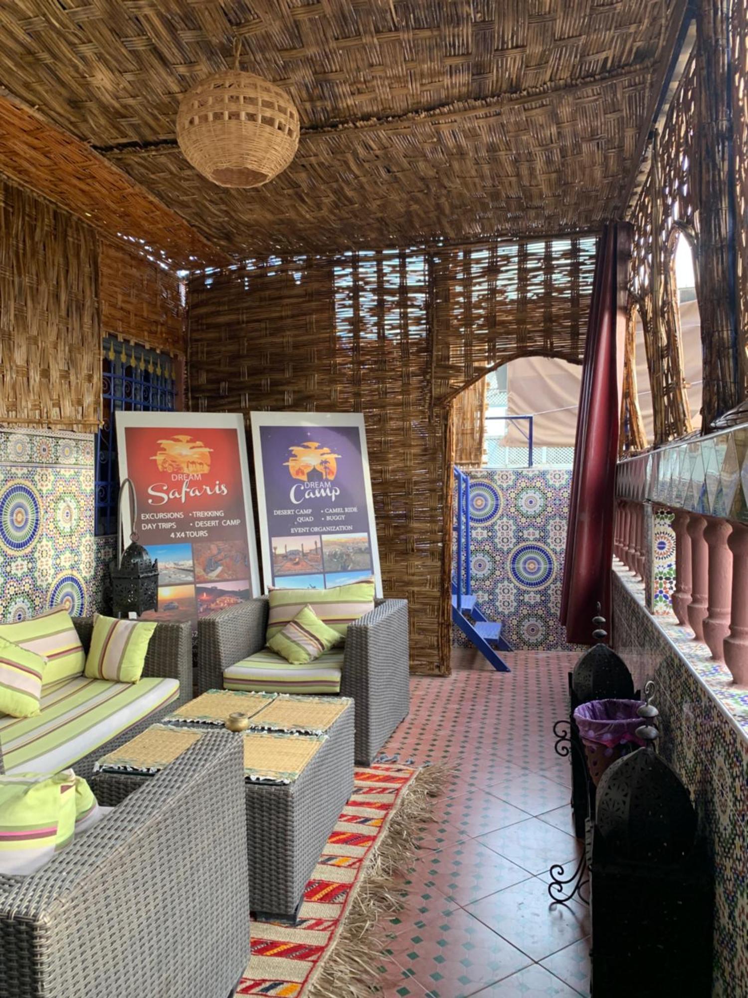Khadija Apartment *