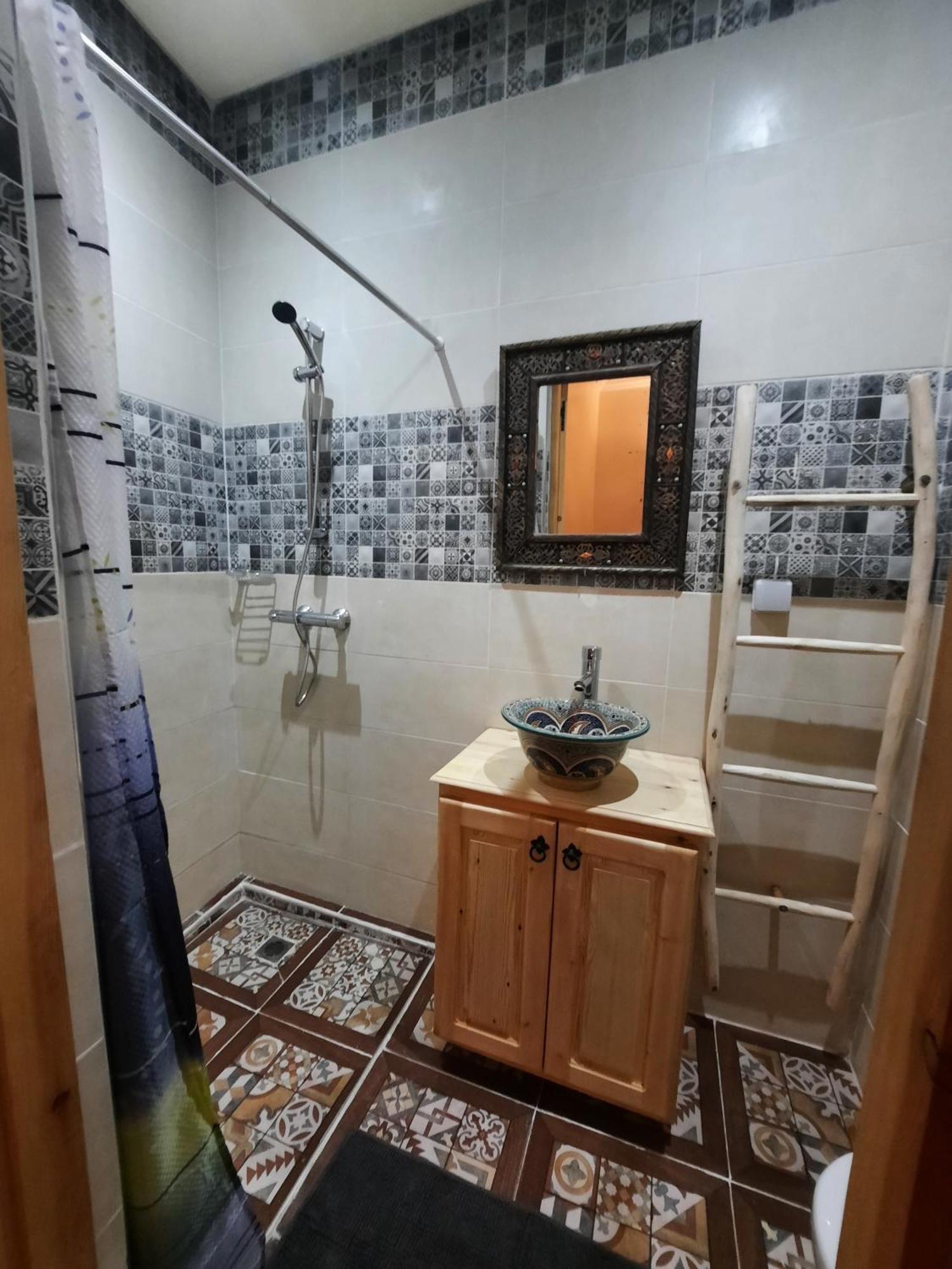 Rayan Guest house *