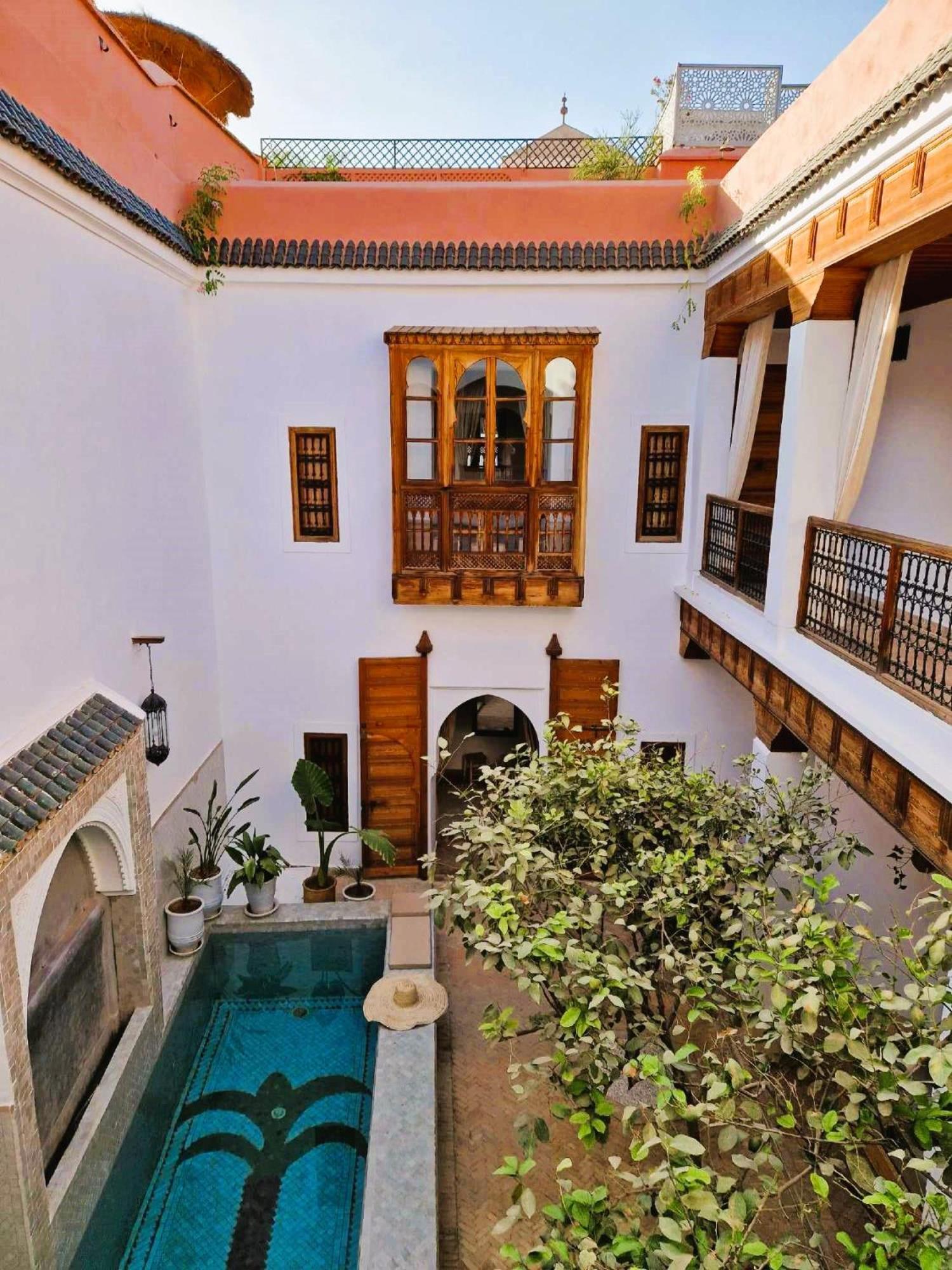 Riad Samah *