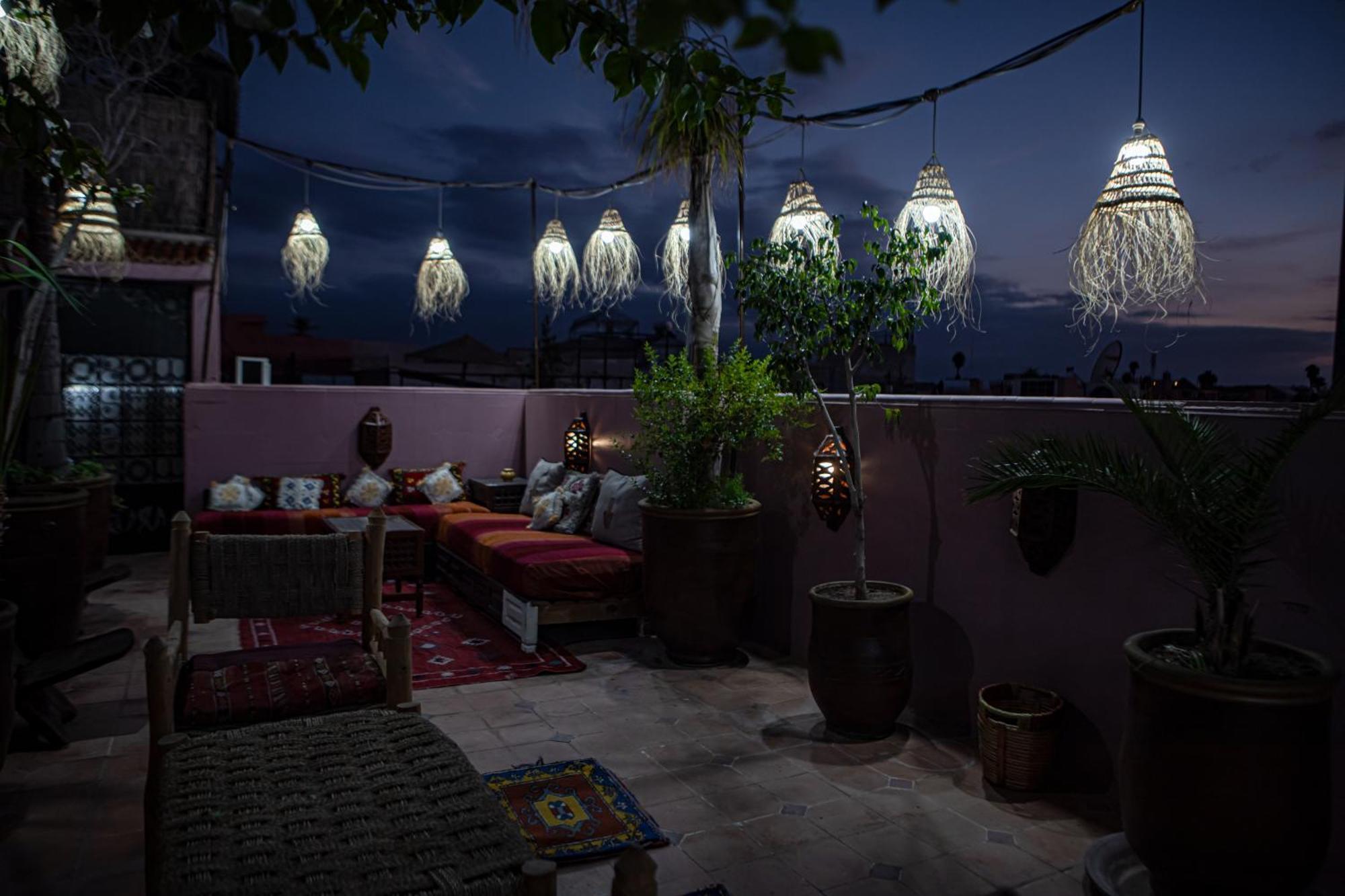 Casa de hóspedes Arabesque *