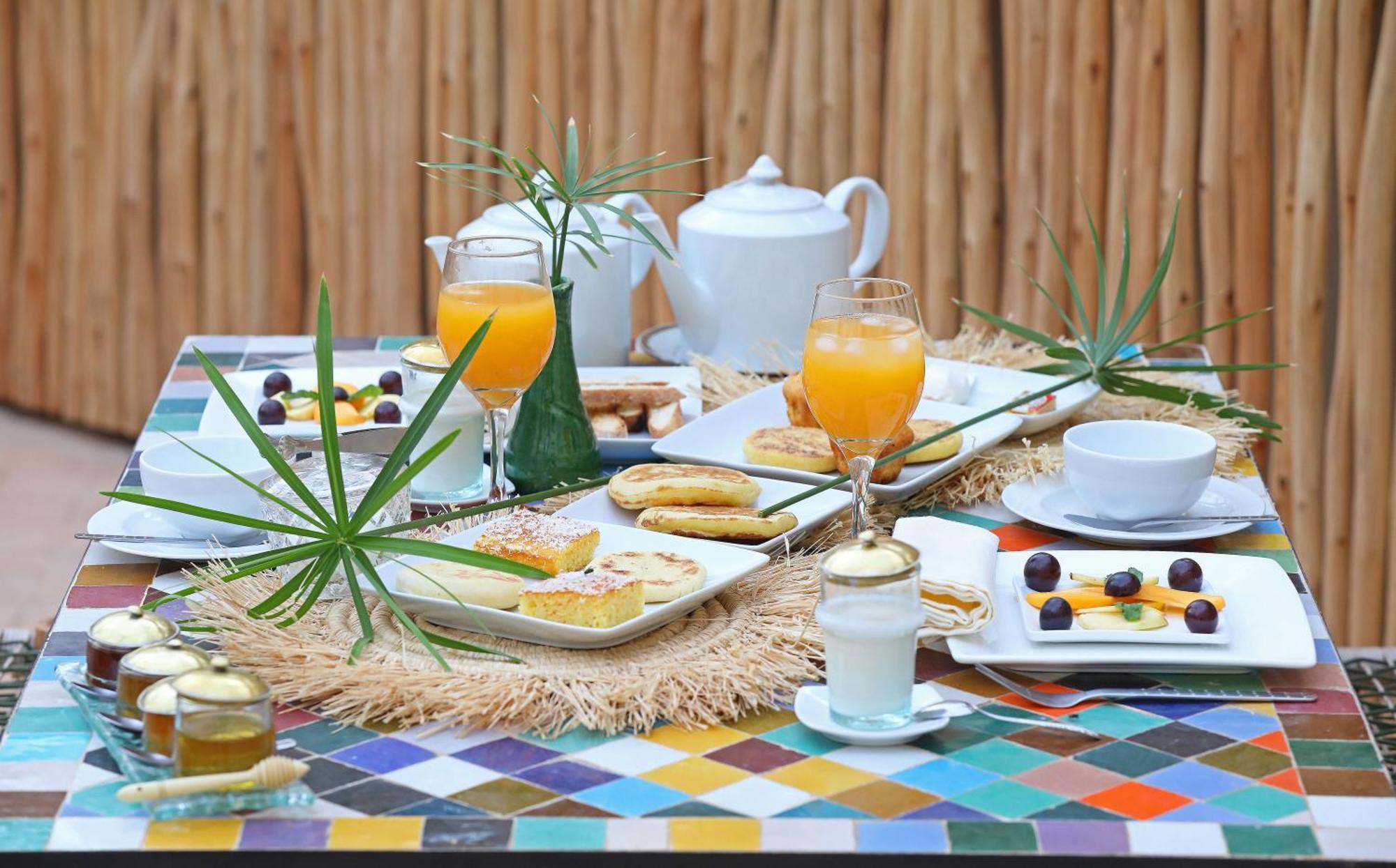 Riad Al Badia 4*