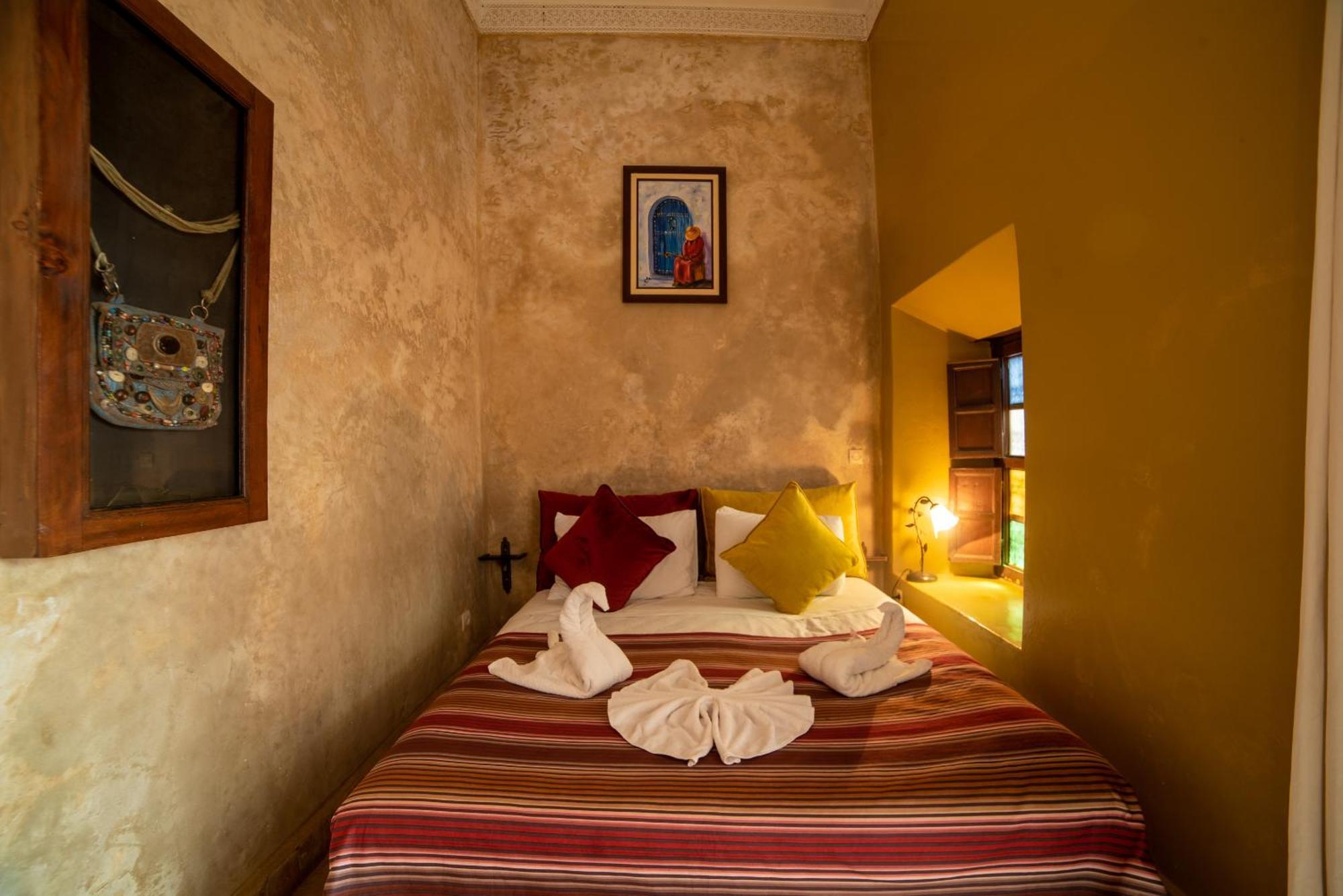 Riad Le Jardin De Lea, Suites&spa Couette-café