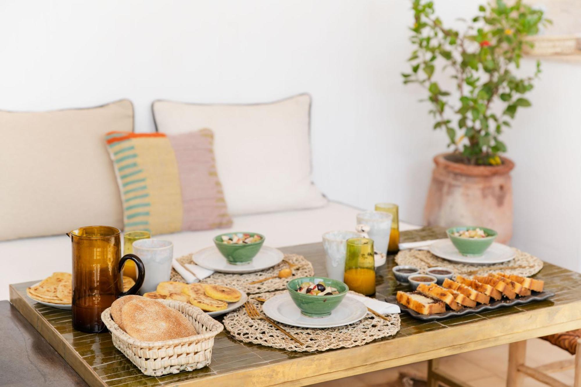 Riad 27 & Entierement Privatise Marrakesh
