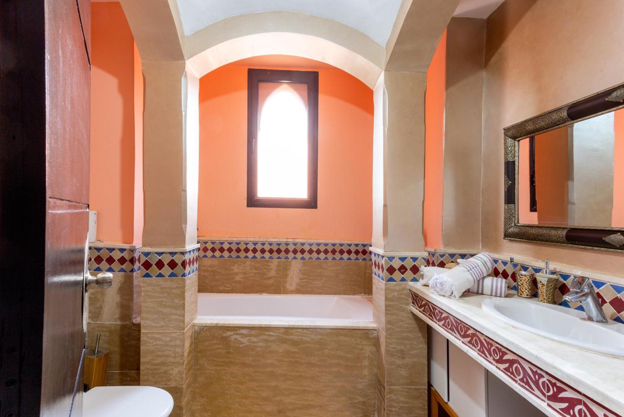 Magnifique De 320 M2 Avec 2 Piscines * Marrakesh