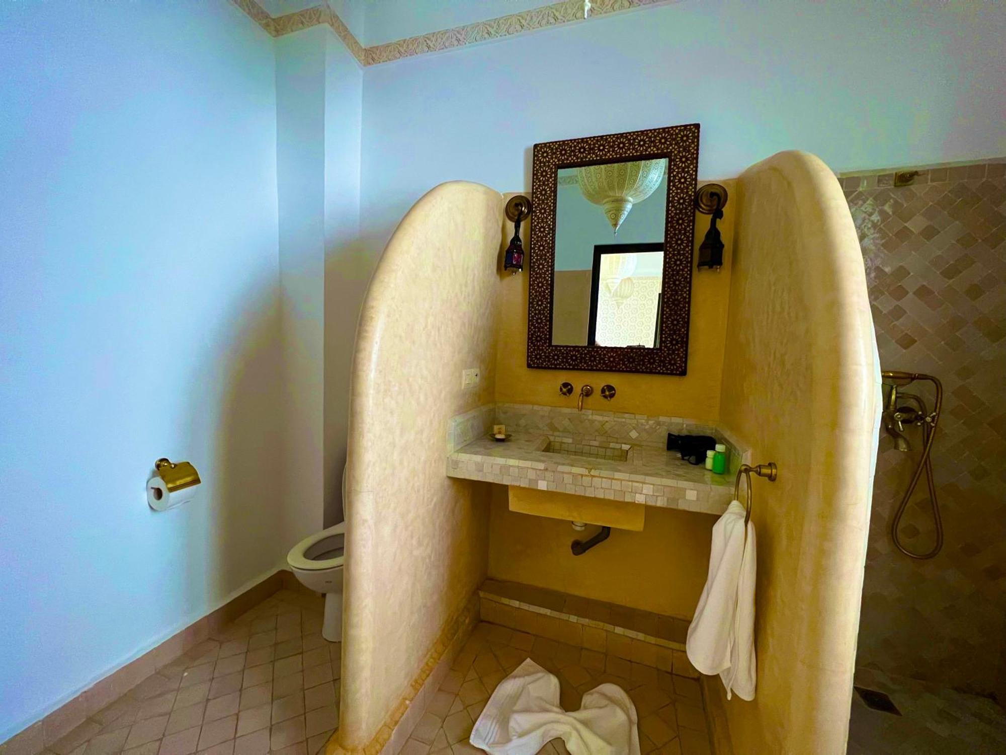 New Moon Bed and breakfast 3*