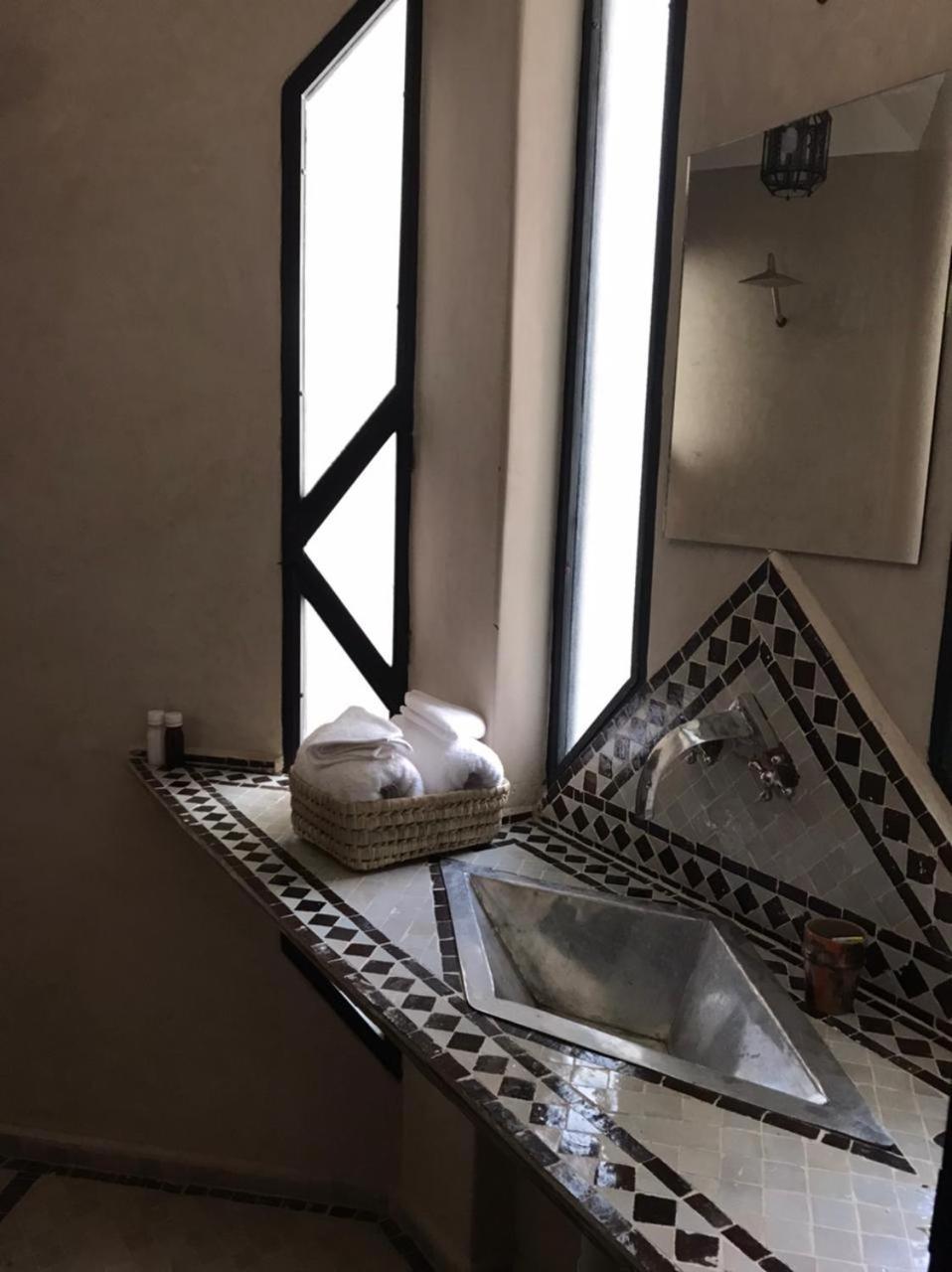 Baroud * Marrakesh