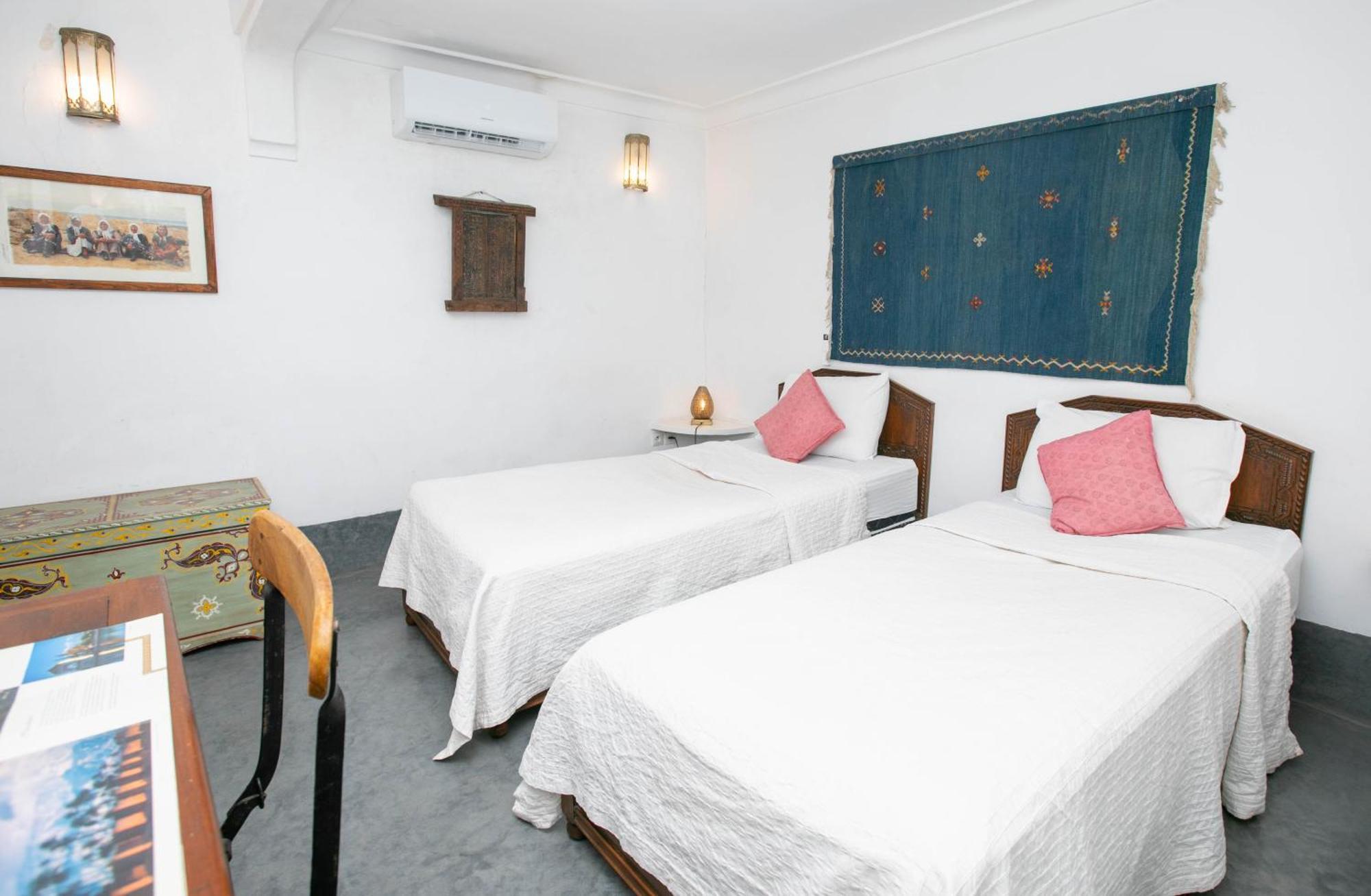 Riad Marelia 3*