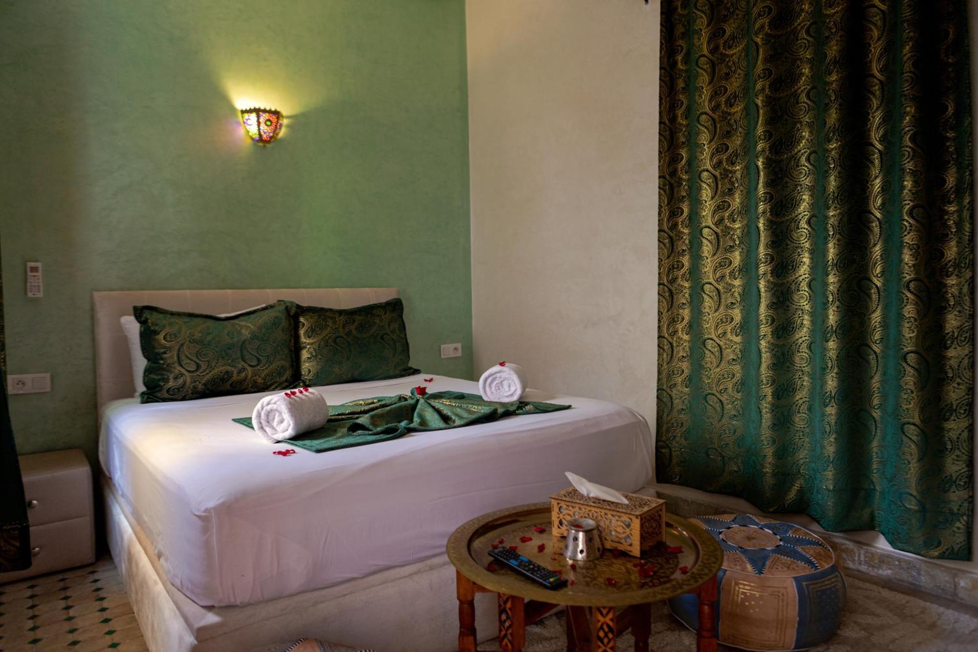 Petite Rose * Marrakesh