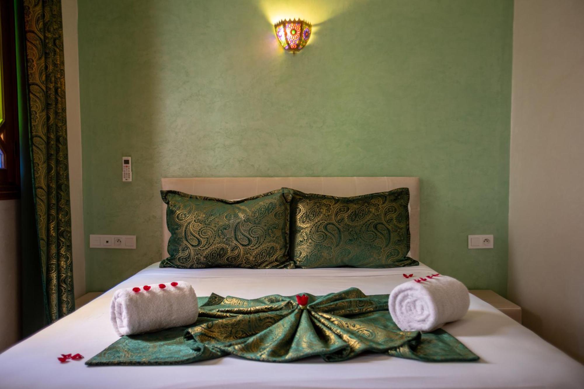 Petite Rose * Marrakesh