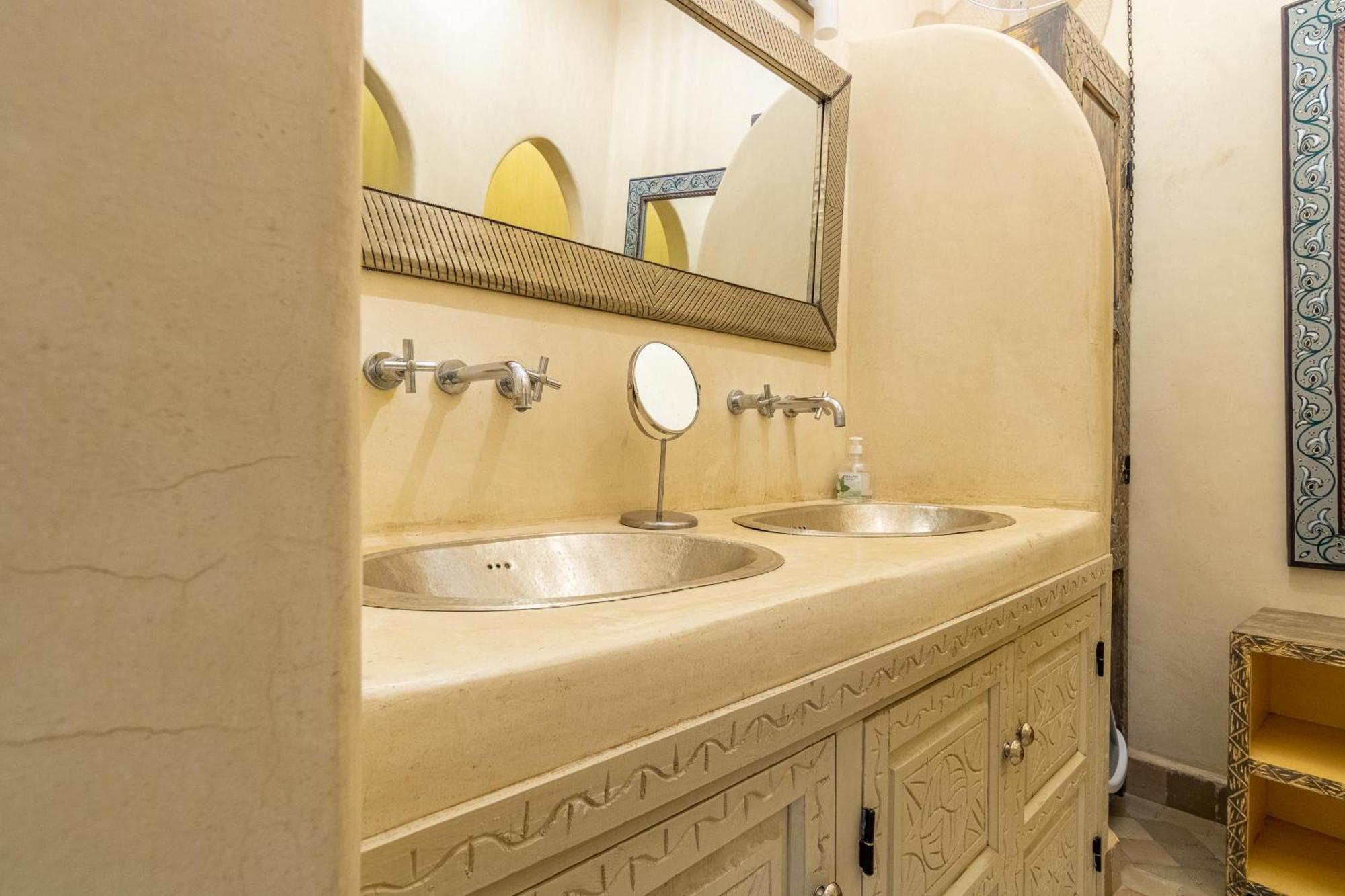 Dar Kasal Bed & Breakfast