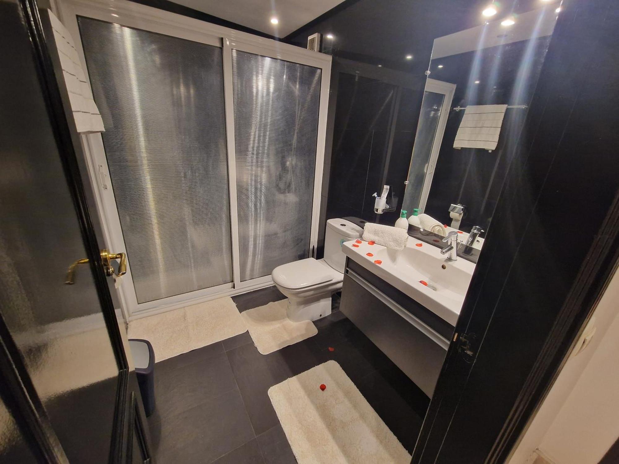 Appartement Deluxe In The Center Of With Free Wifi *