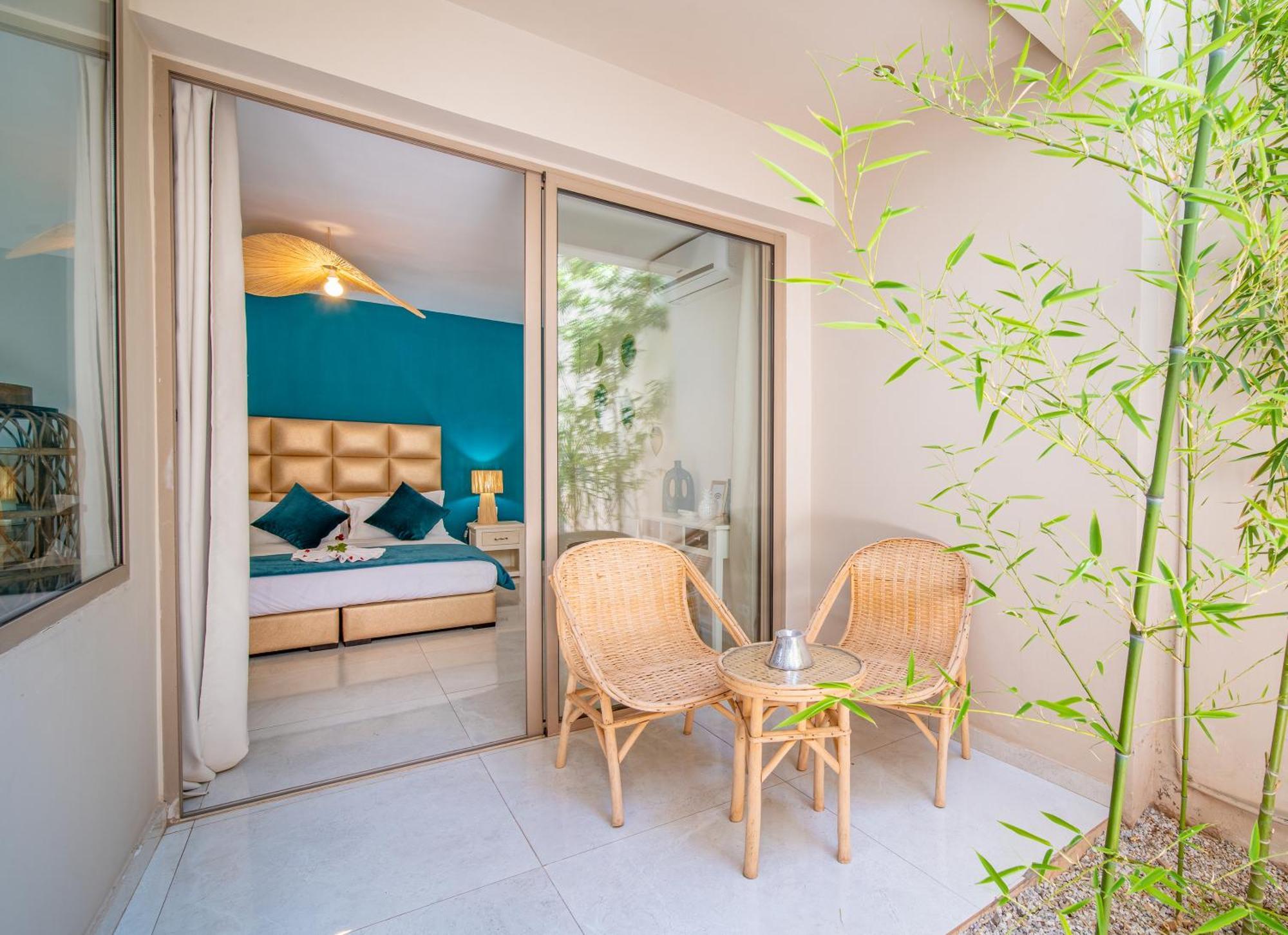 Villa White High-standing - Breakfast Marrakesh