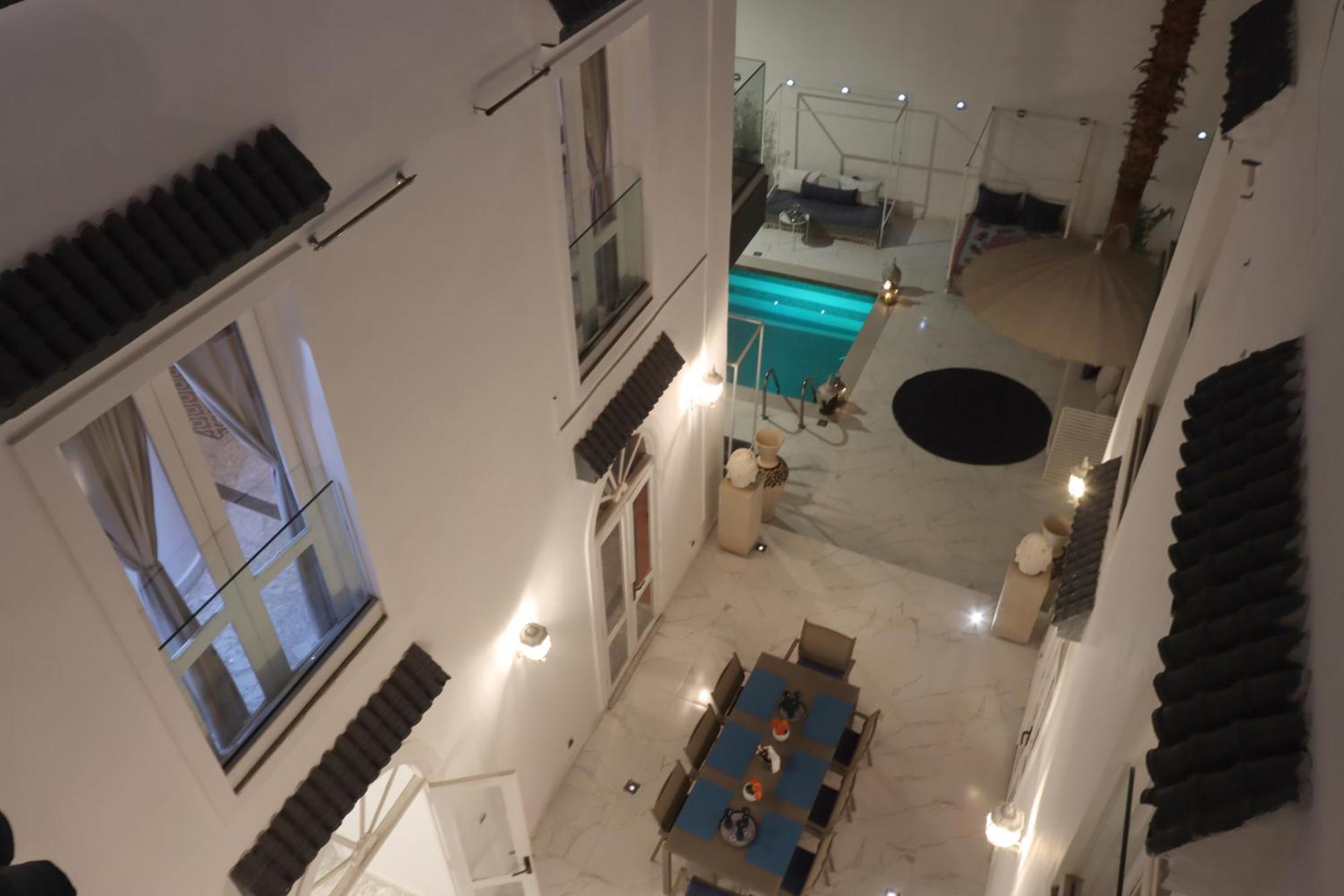 Riad-283 - 5 Chambres Avec Piscine - Marrakech *