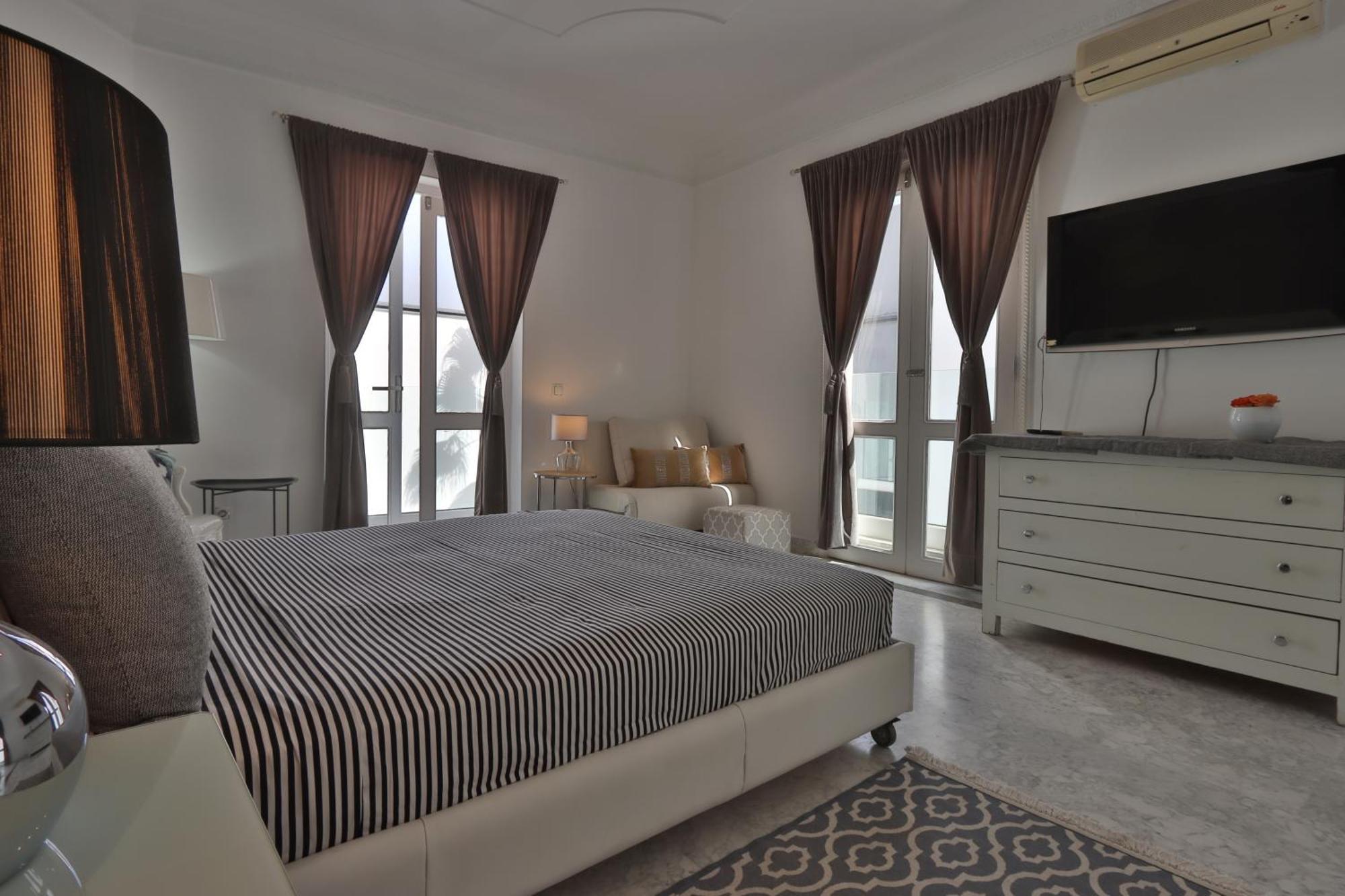 Riad-283 - 5 Chambres Avec Piscine - Marrakech Bed & Breakfast Marrakesh