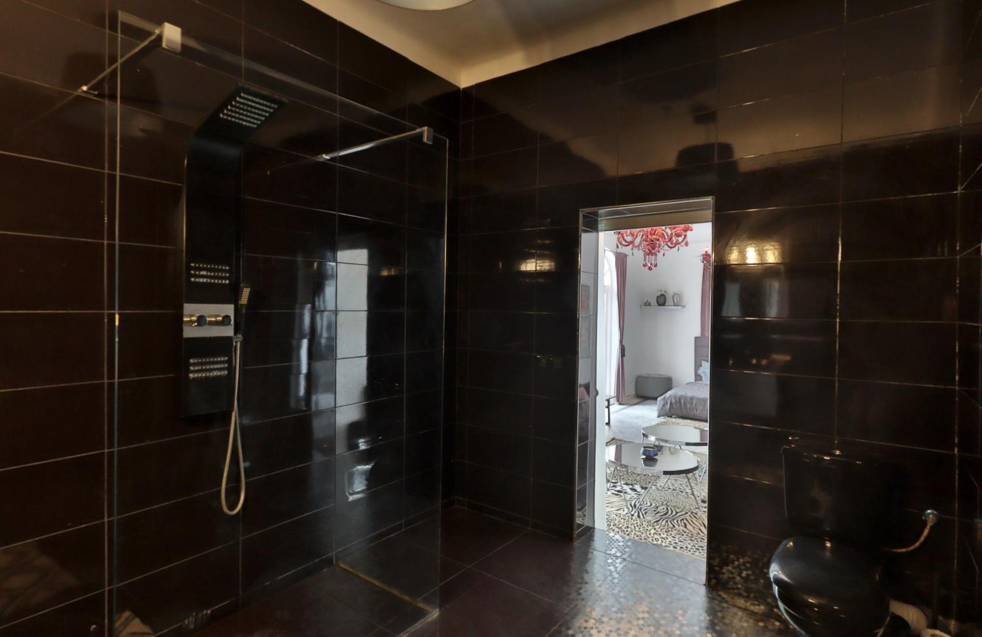 Bed & Breakfast Riad-283 - 5 Chambres Avec Piscine - Marrakech *