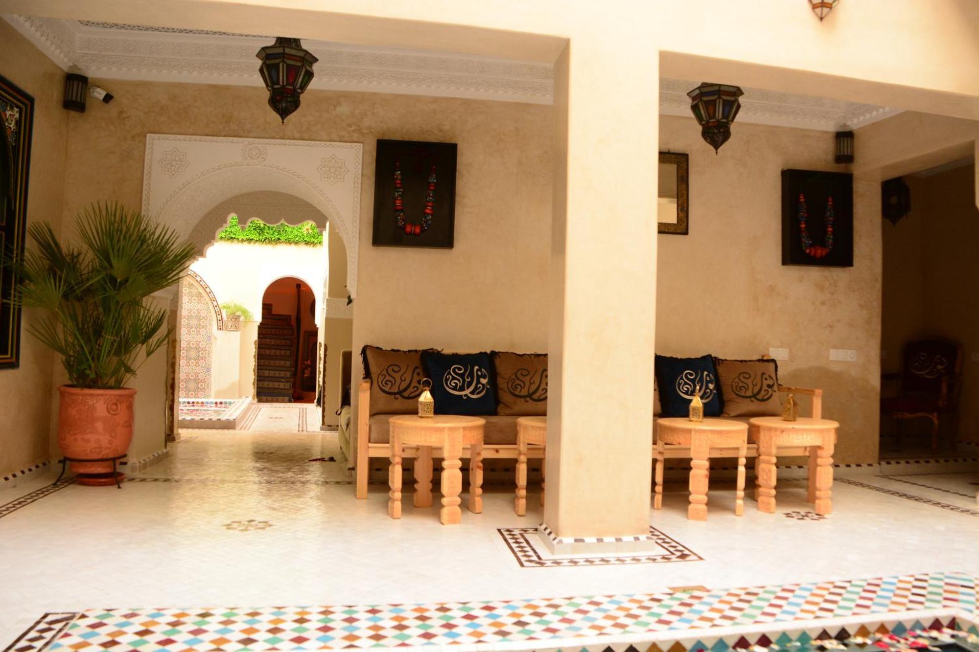 Bab Nour *