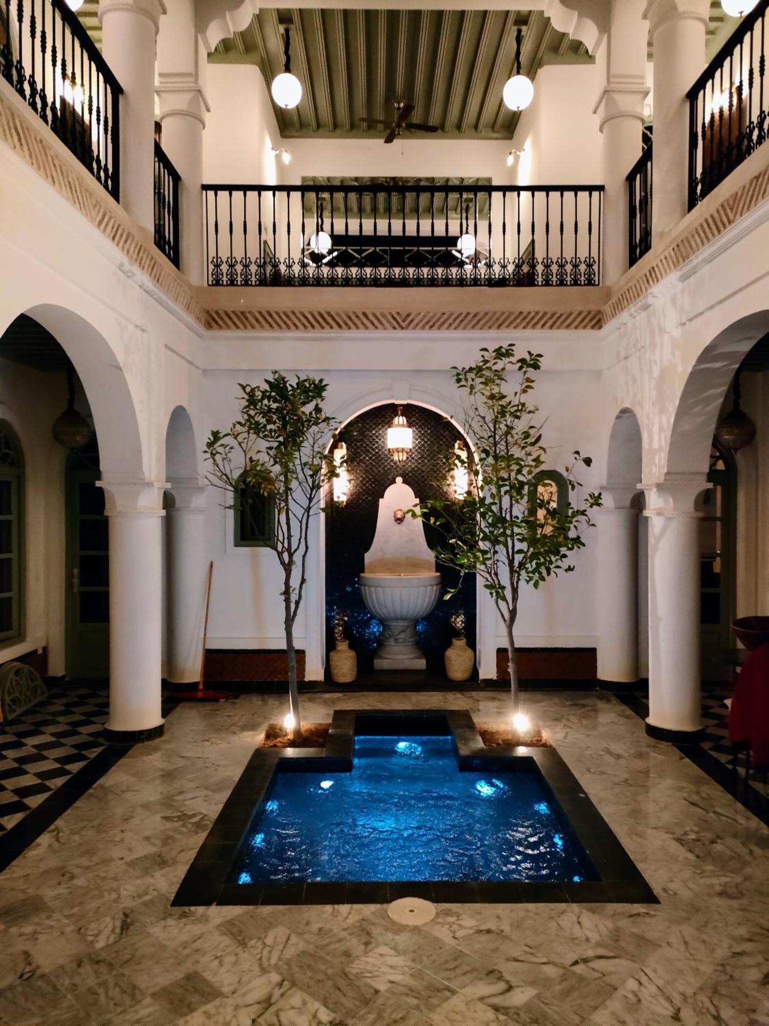 Espoir Entier Riad