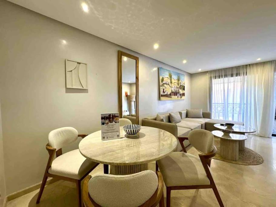 De Standing + Piscine Sur Le Toit Apartment