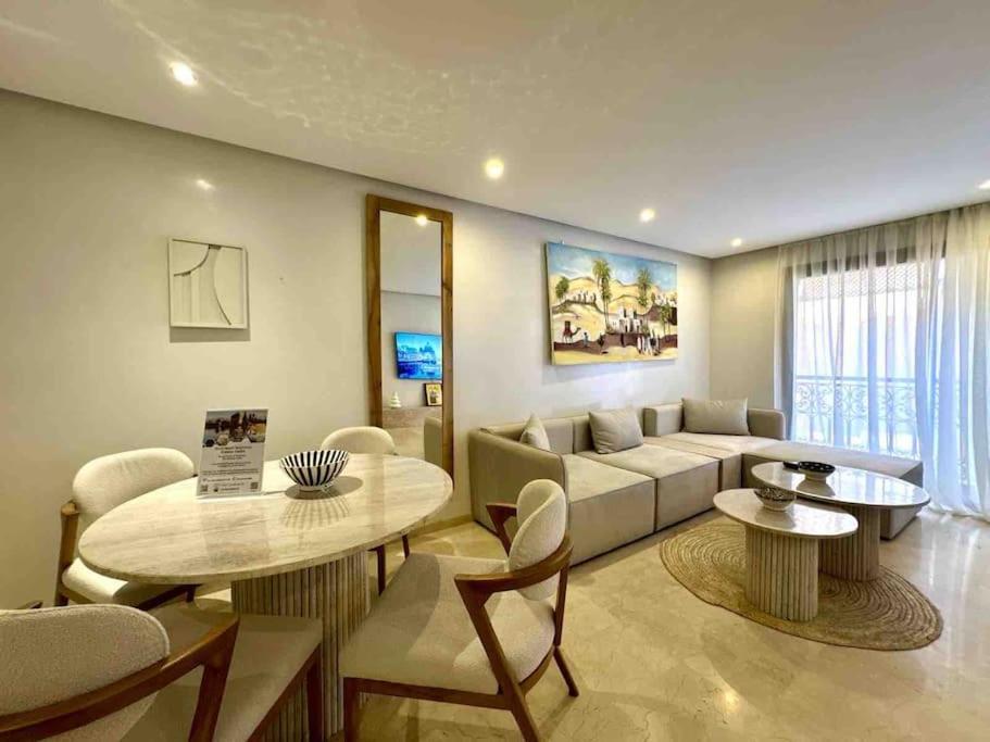 Apartment De Standing + Piscine Sur Le Toit Marrakesh