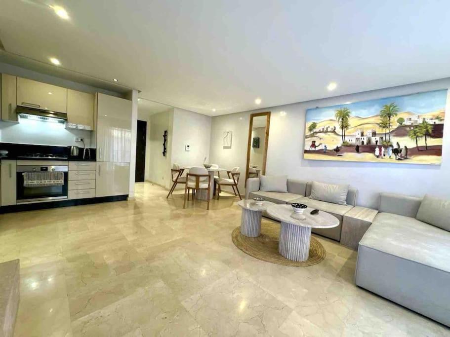 Apartment De Standing + Piscine Sur Le Toit Marrakesh