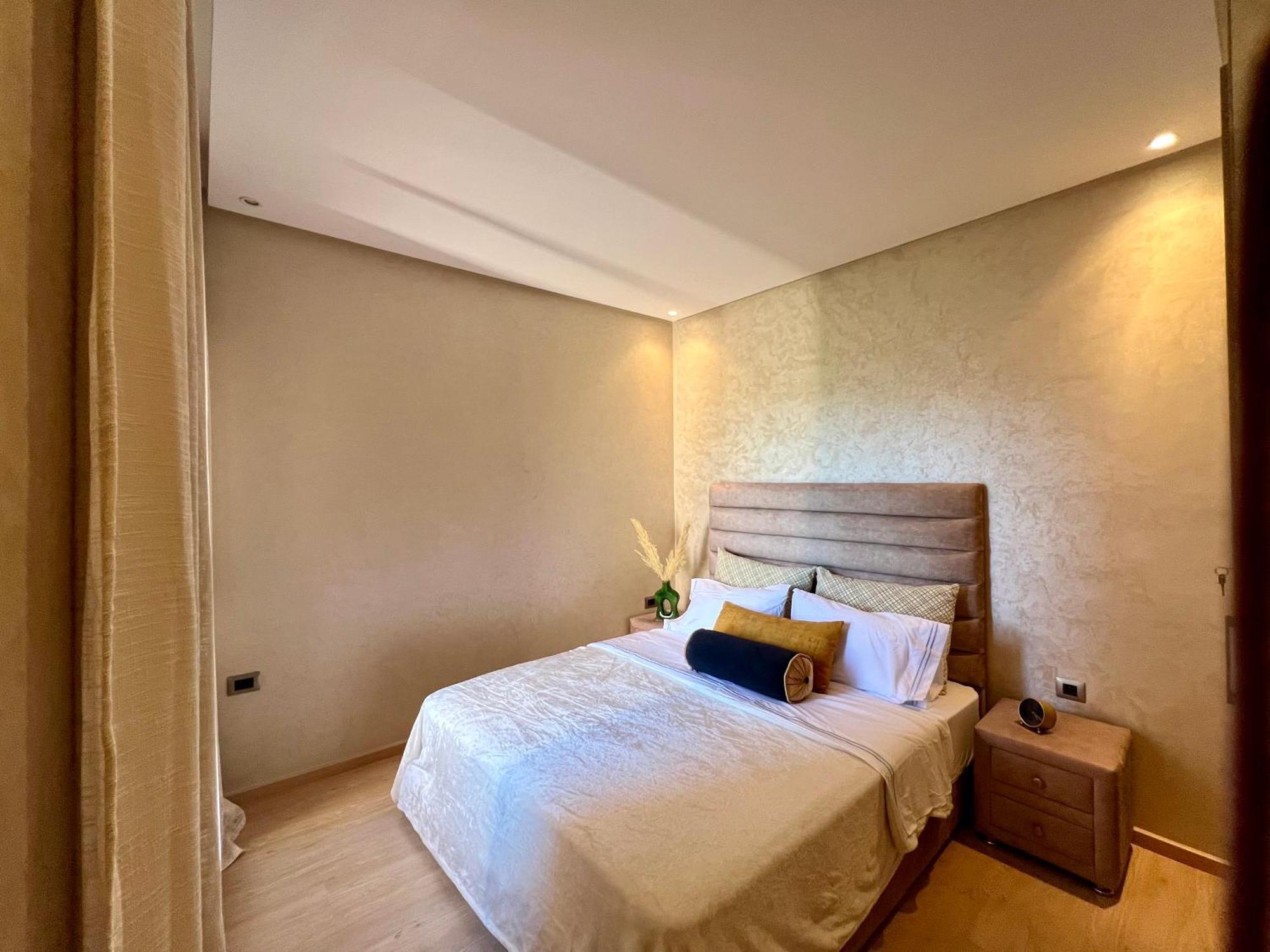 Quiet Atlas And Pool View - Fiber Optic Internet Apartment Marrakesh