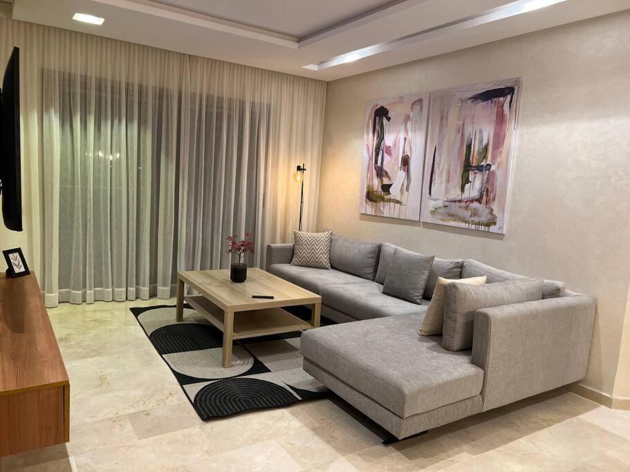 New Appart, Pool And Golf View Apartment *